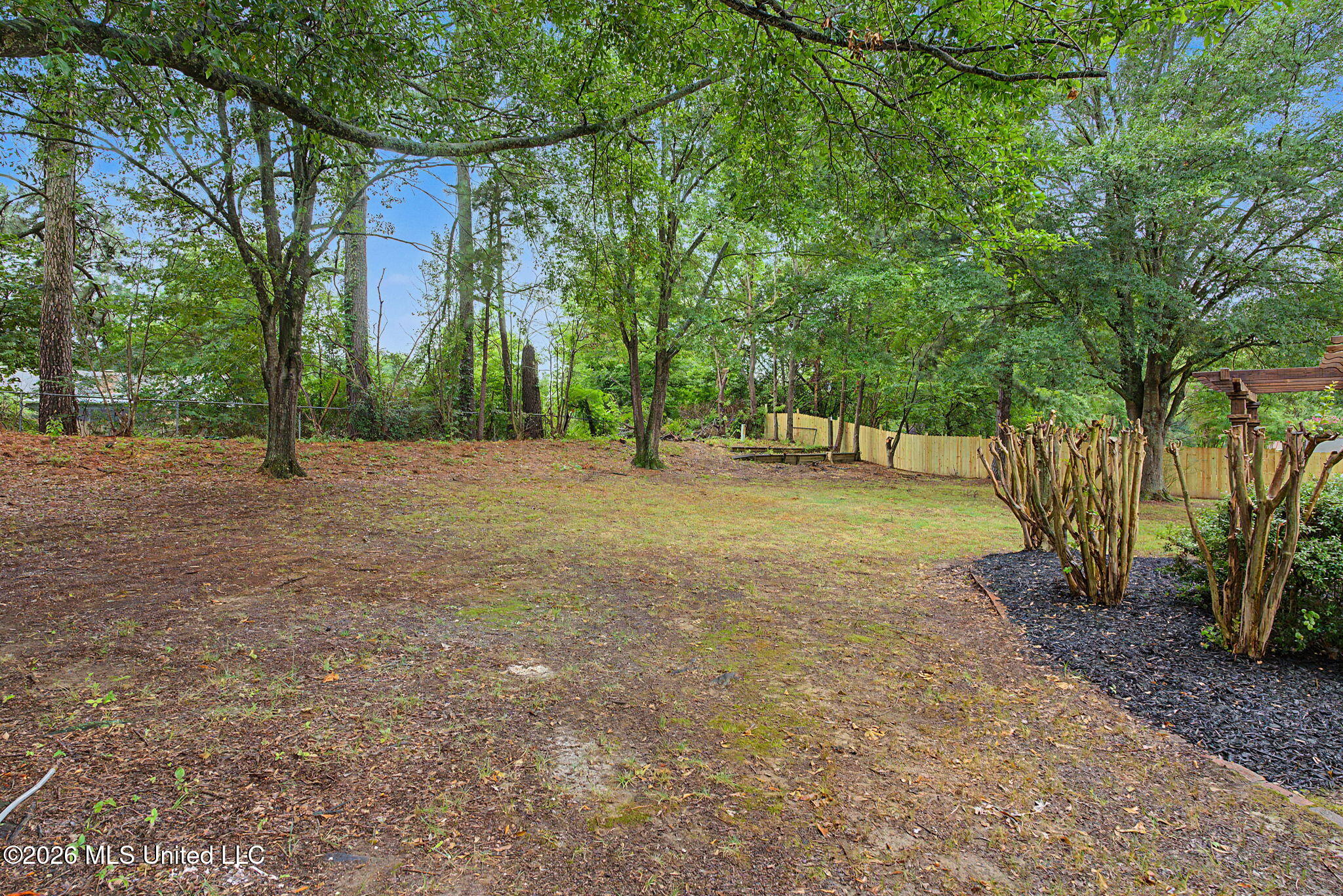 2215 Greencliff Drive Property Photo 10