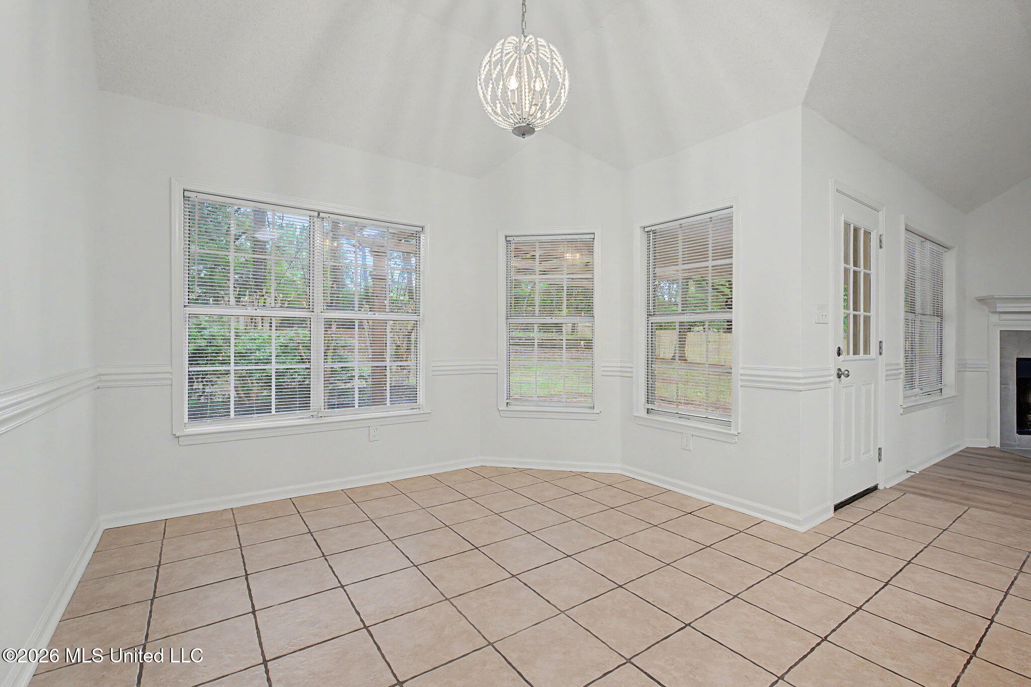 2215 Greencliff Drive Property Photo 21