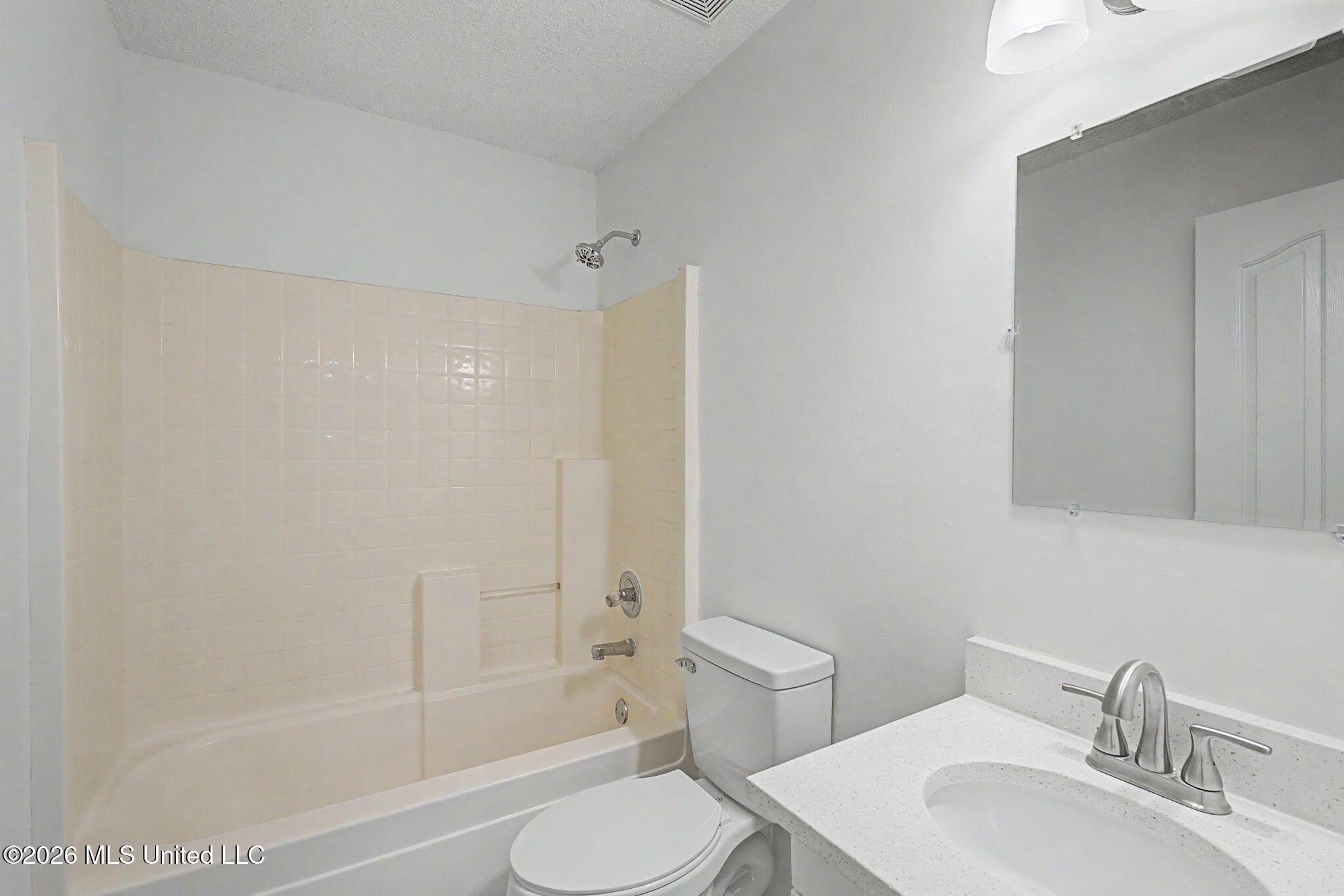 2215 Greencliff Drive Property Photo 29