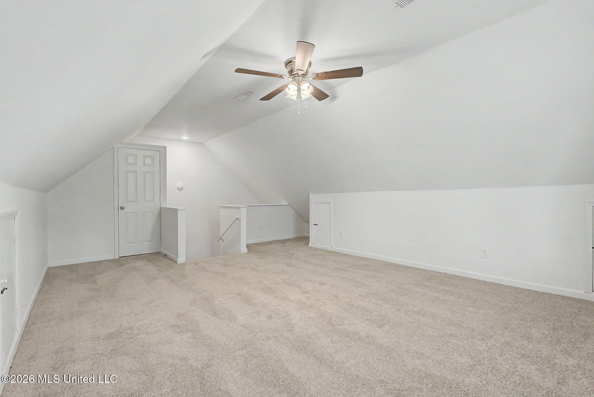 2215 Greencliff Drive Property Photo 33