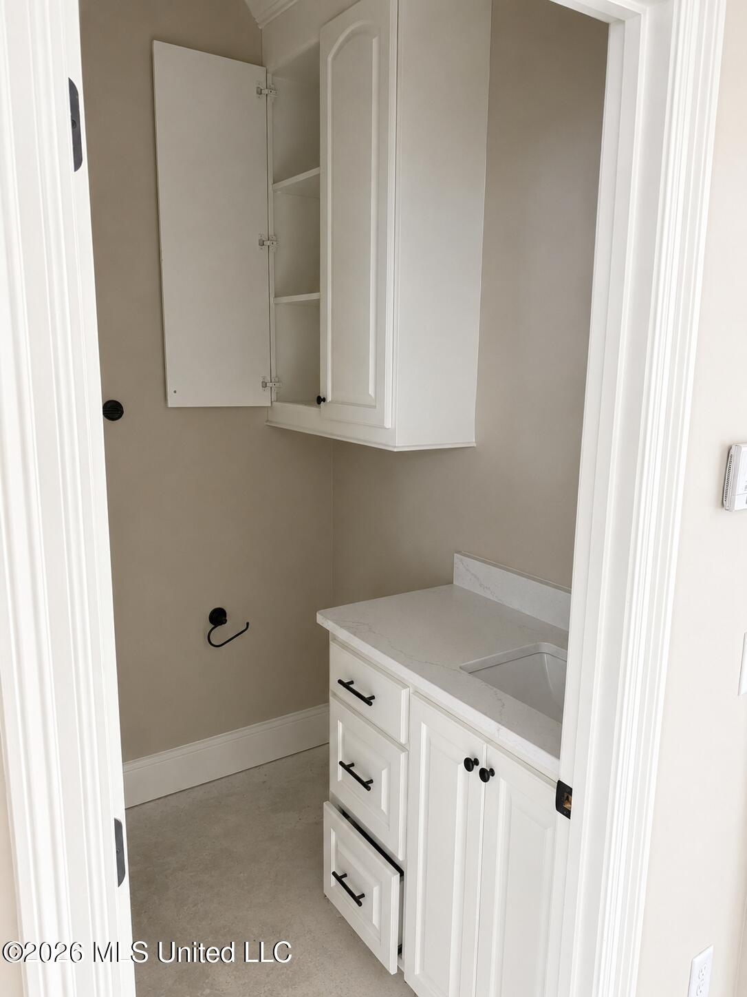 215 Vernon Jones Avenue Property Photo 8