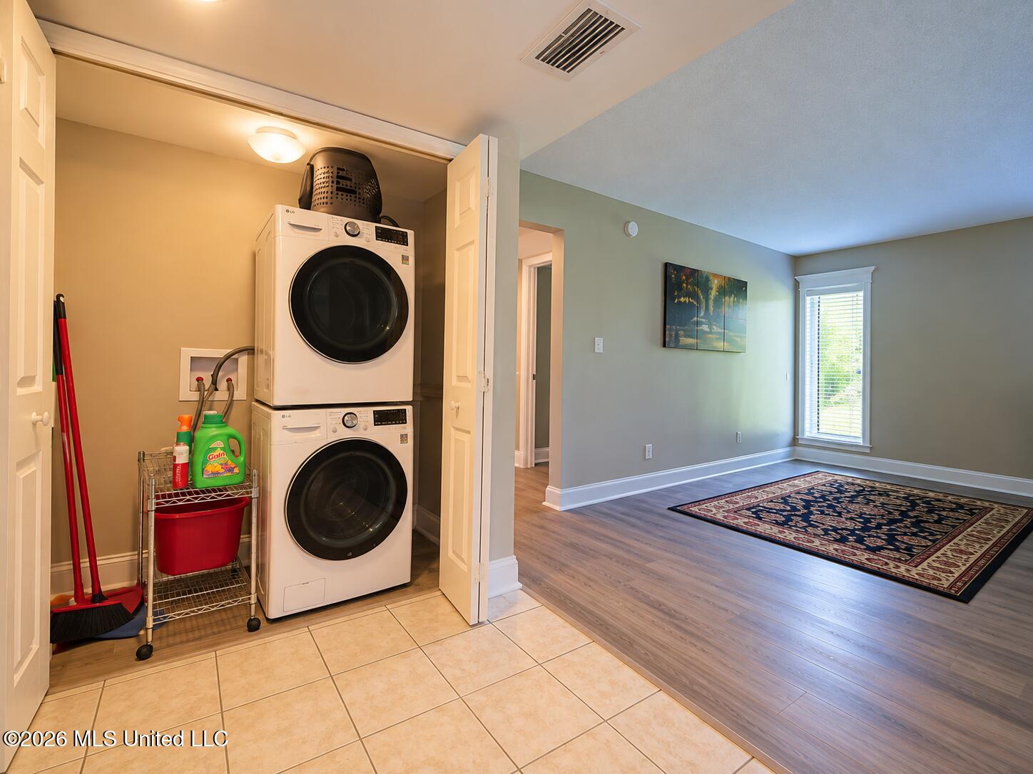 159 Lanai Property Photo 7