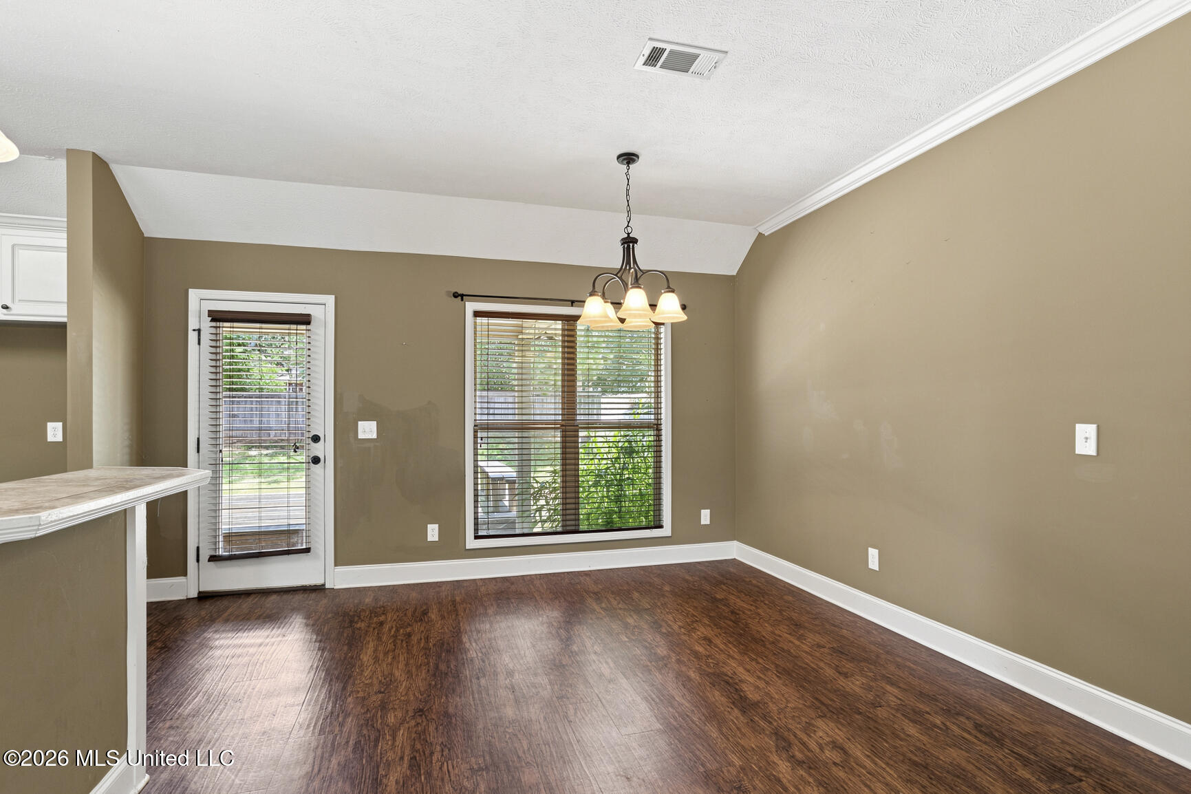 159 Harvey Circle Property Photo 9