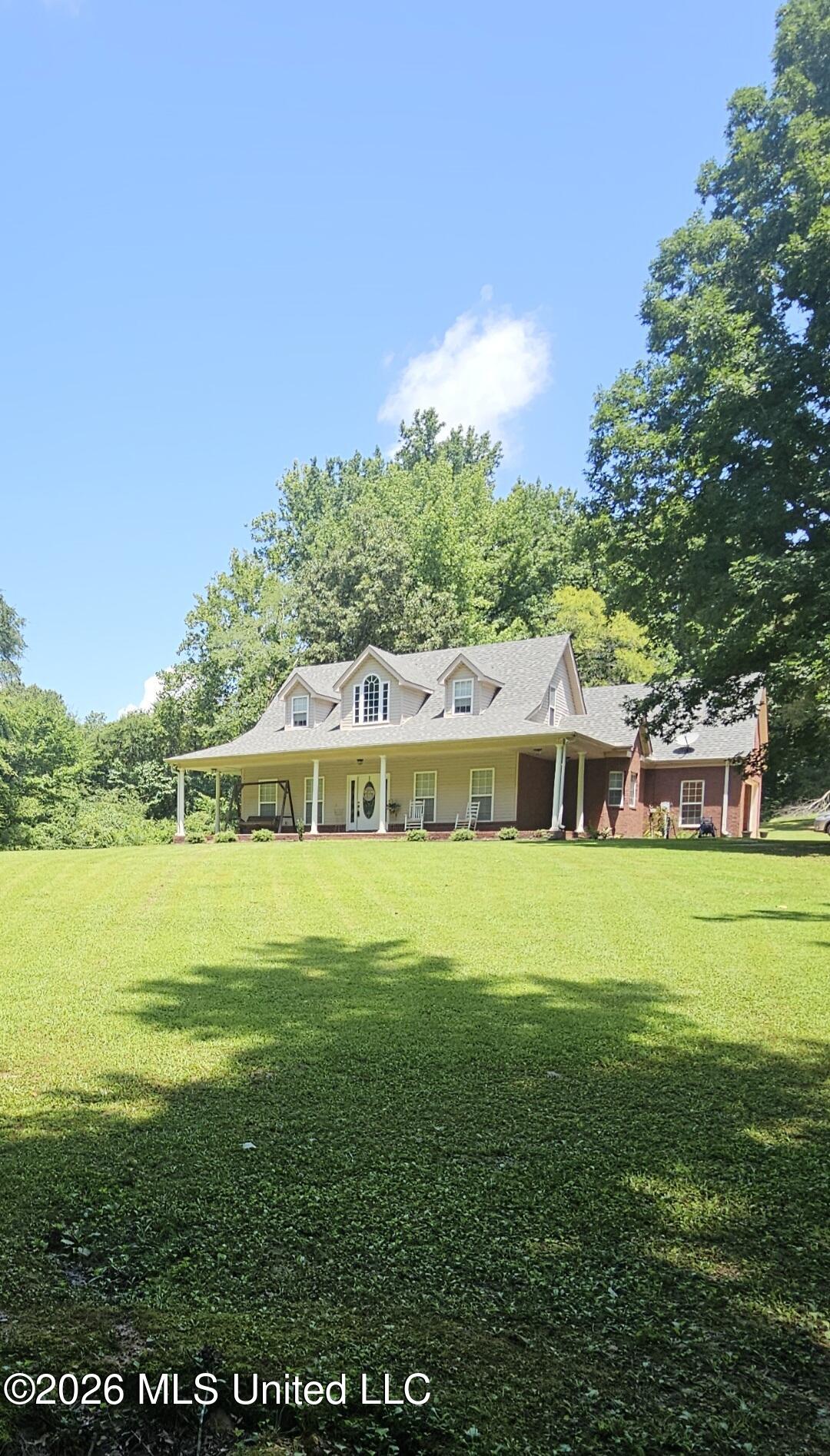 8686 Sheltowee Trail Property Photo 1