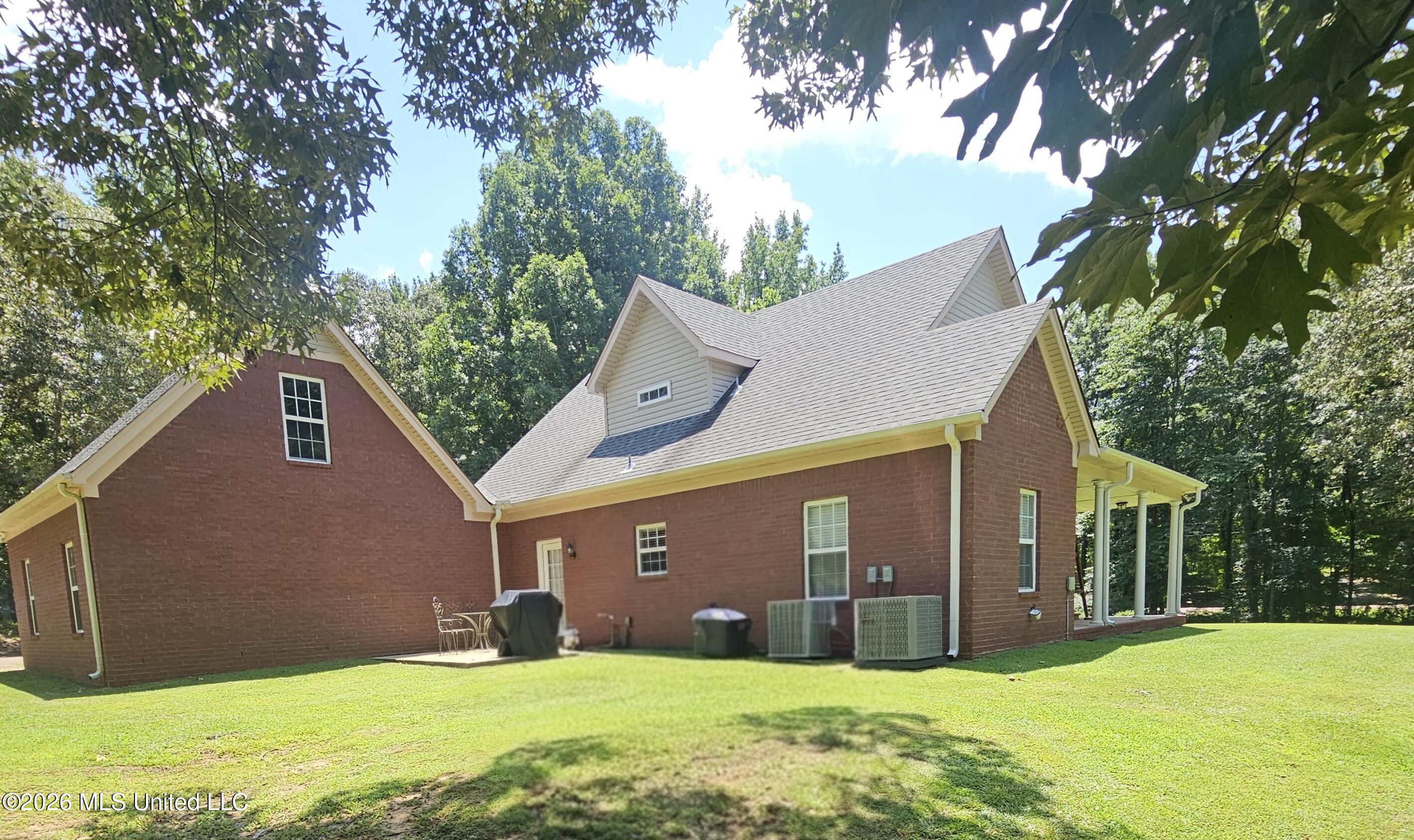 8686 Sheltowee Trail Property Photo 24