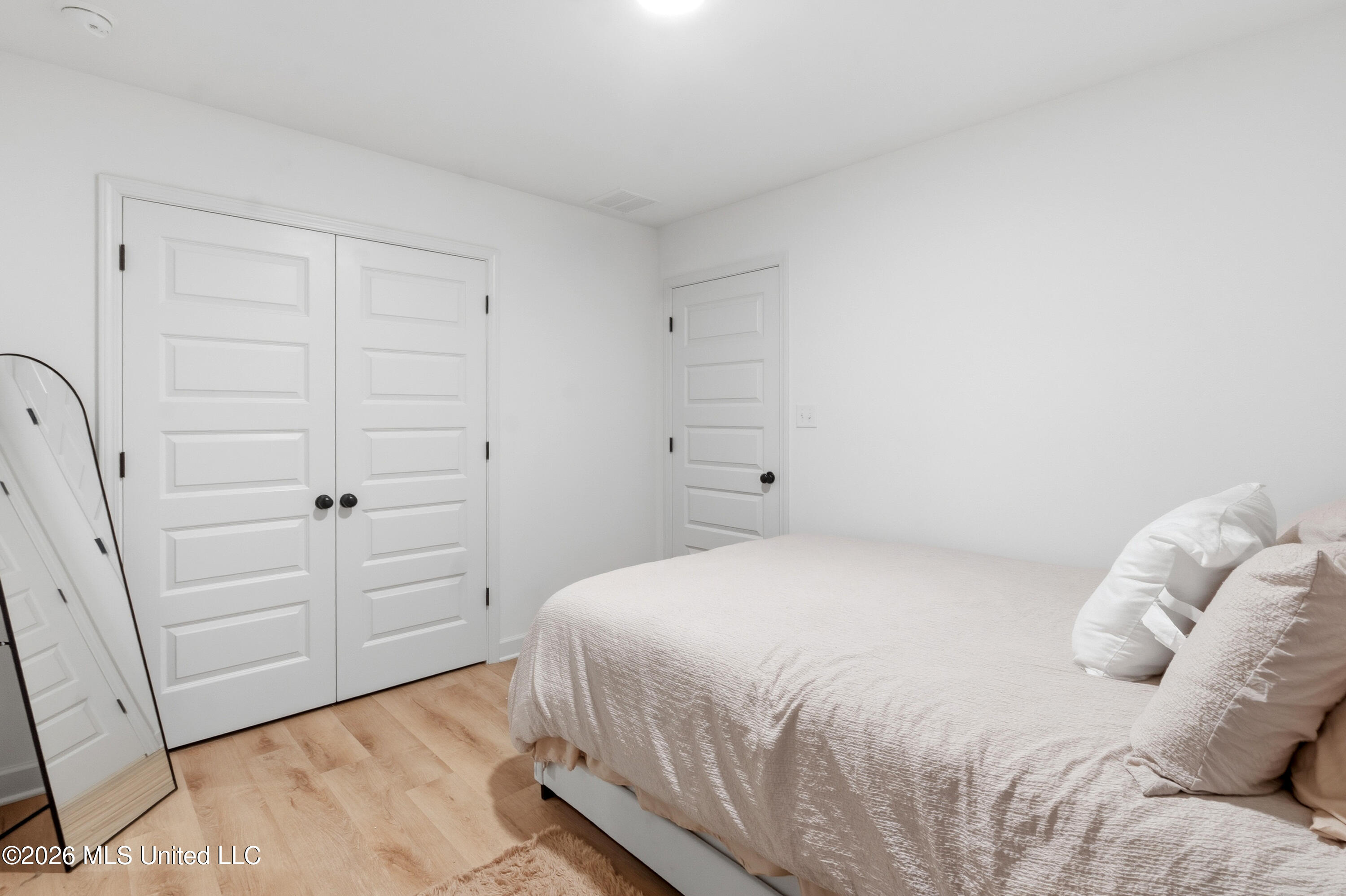 2432 Johnny Ray Drive Property Photo 20