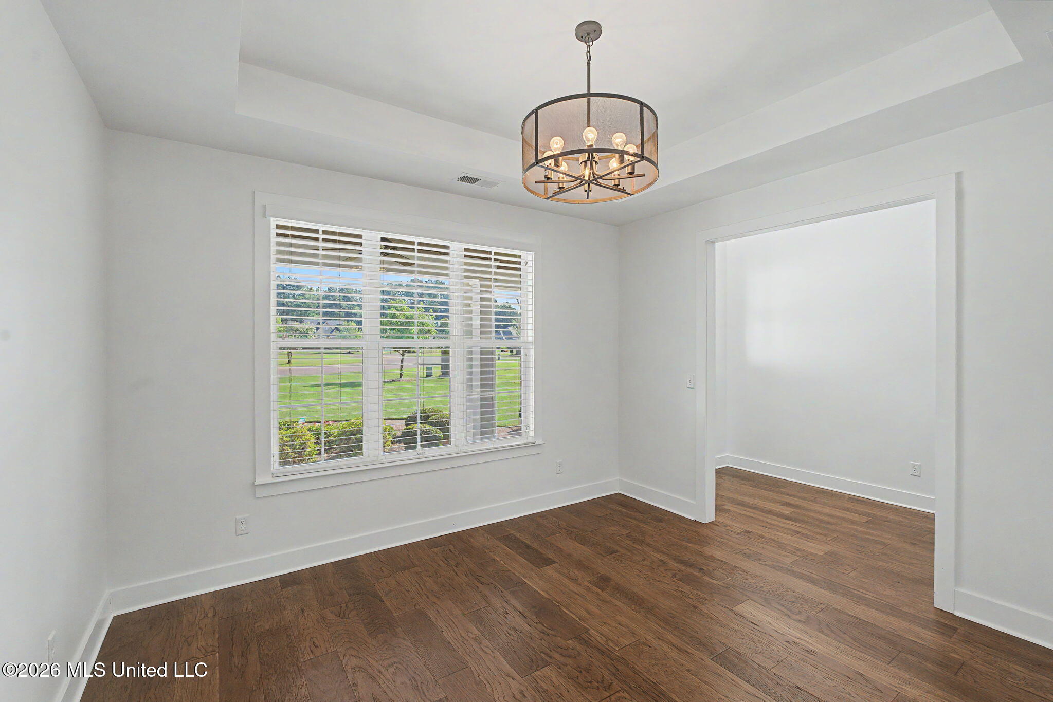 4493 Pleasant Breeze Drive Property Photo 11