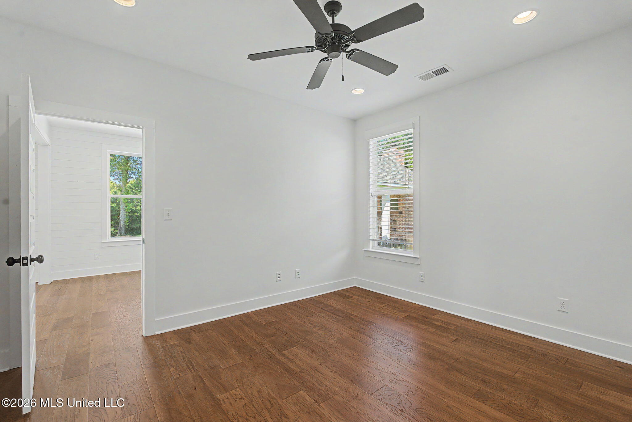 4493 Pleasant Breeze Drive Property Photo 32