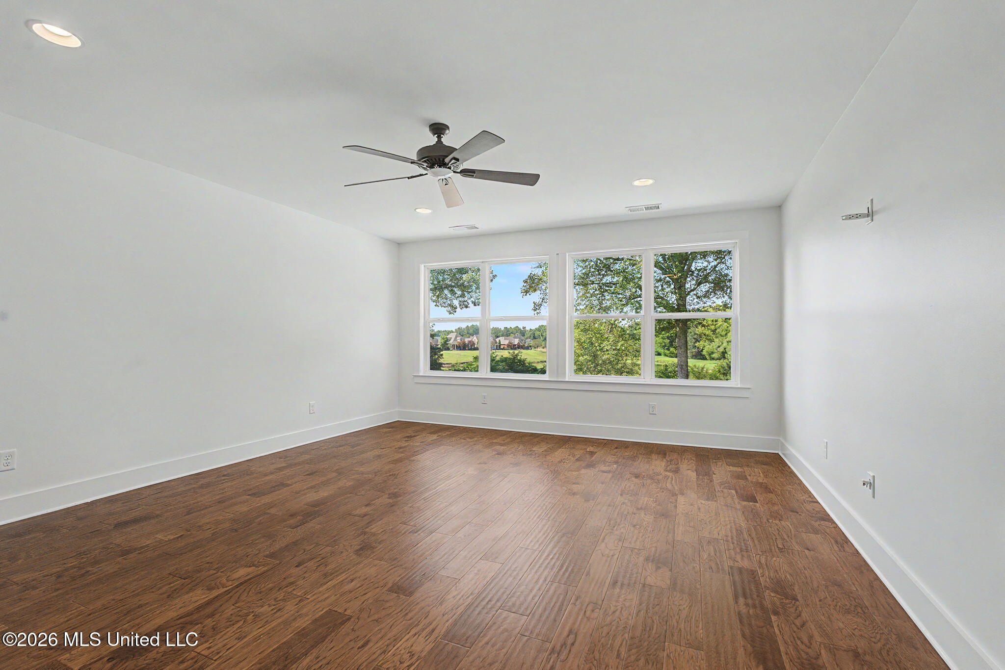 4493 Pleasant Breeze Drive Property Photo 38