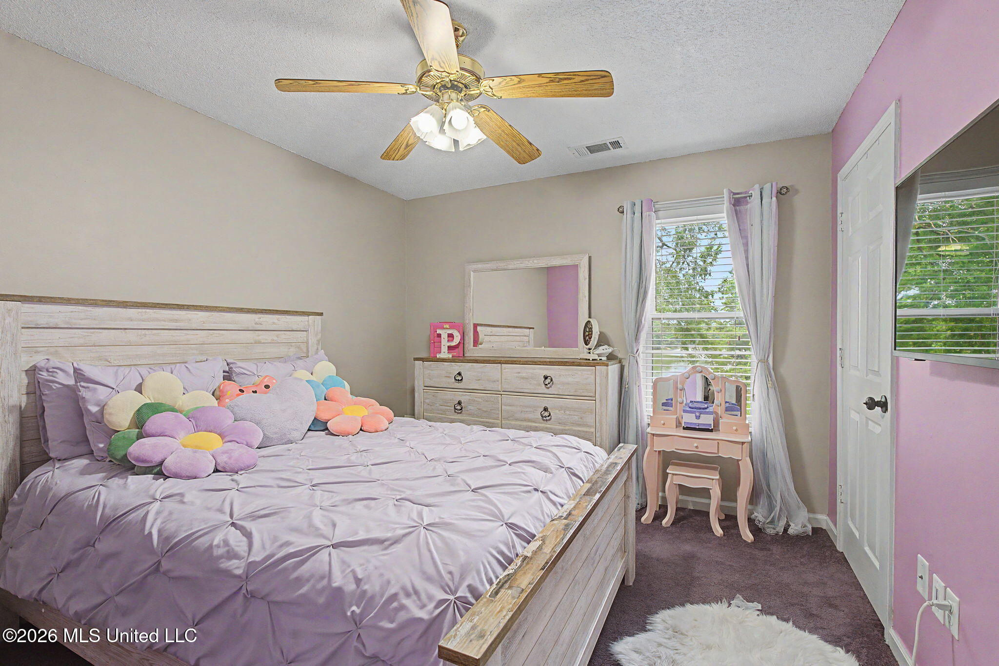 4536 Victoria Drive Property Photo 24