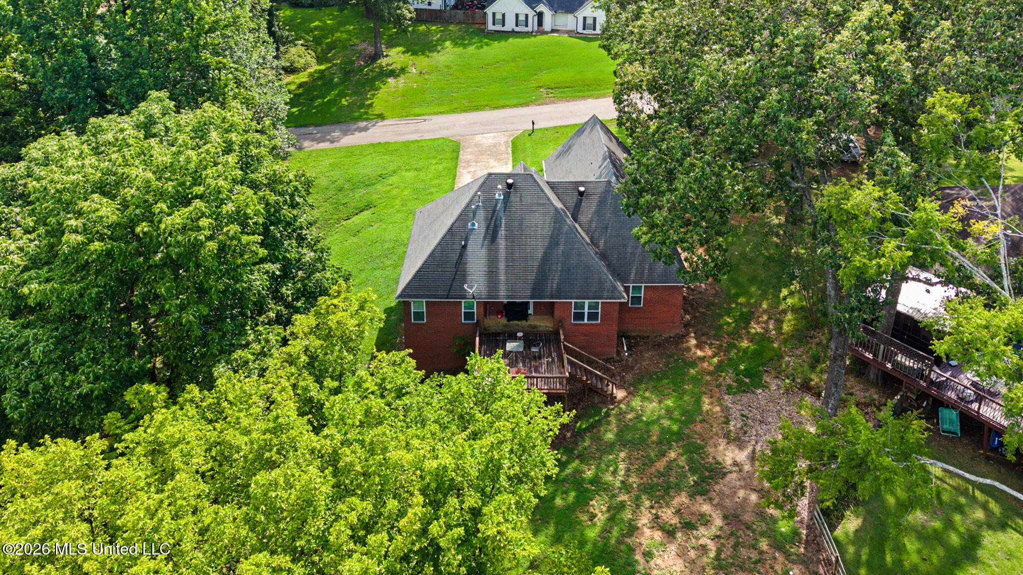 4536 Victoria Drive Property Photo 40