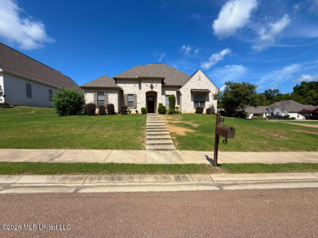 170 Stone Creek Drive Property Photo 1
