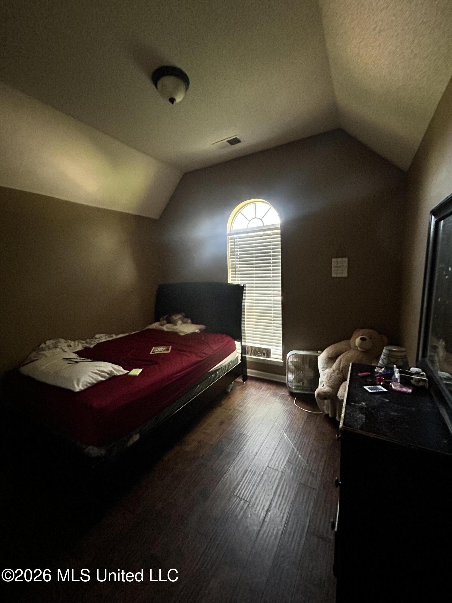 3887 Rasco Hills Drive Property Photo 9