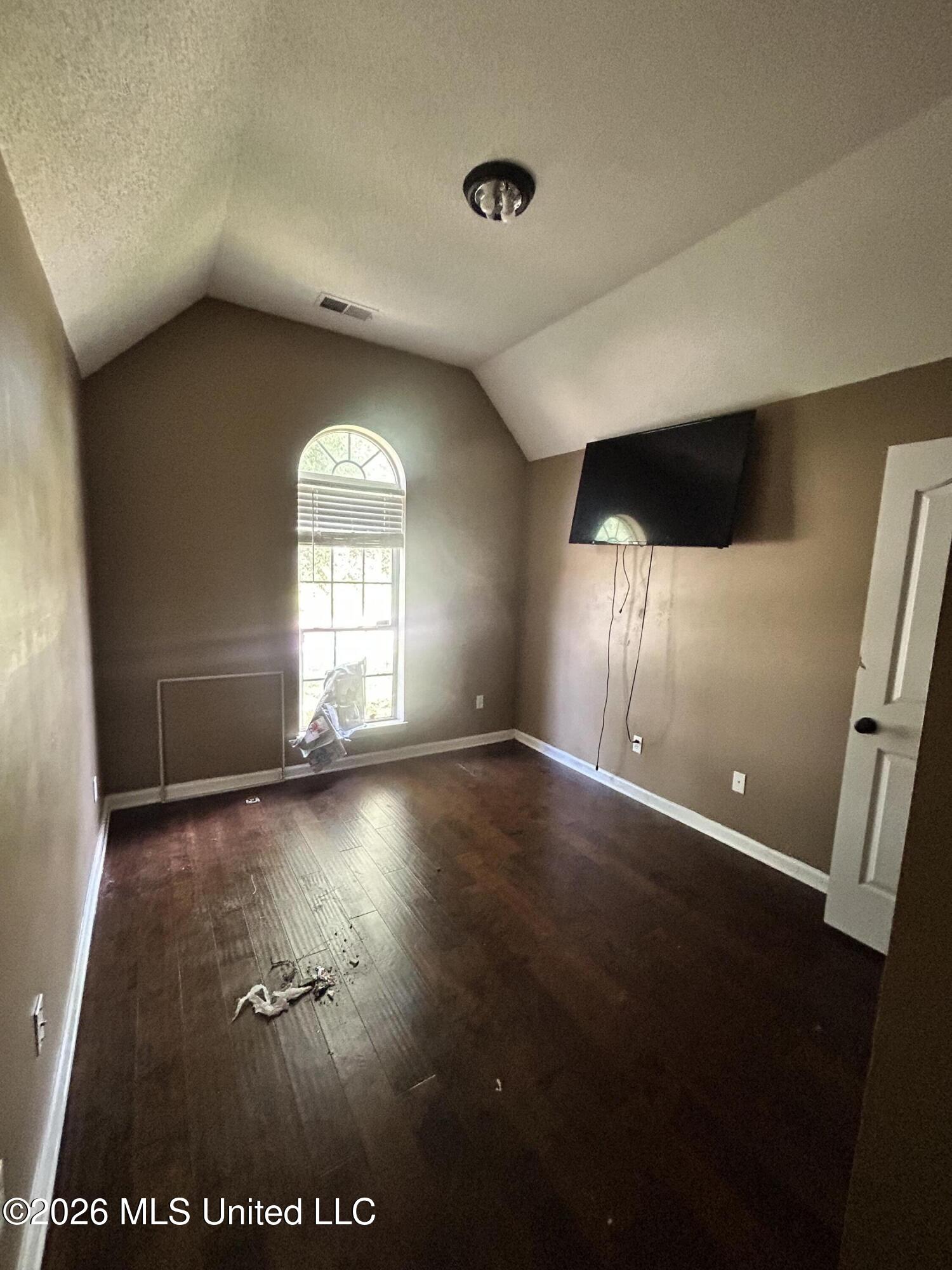 3887 Rasco Hills Drive Property Photo 10