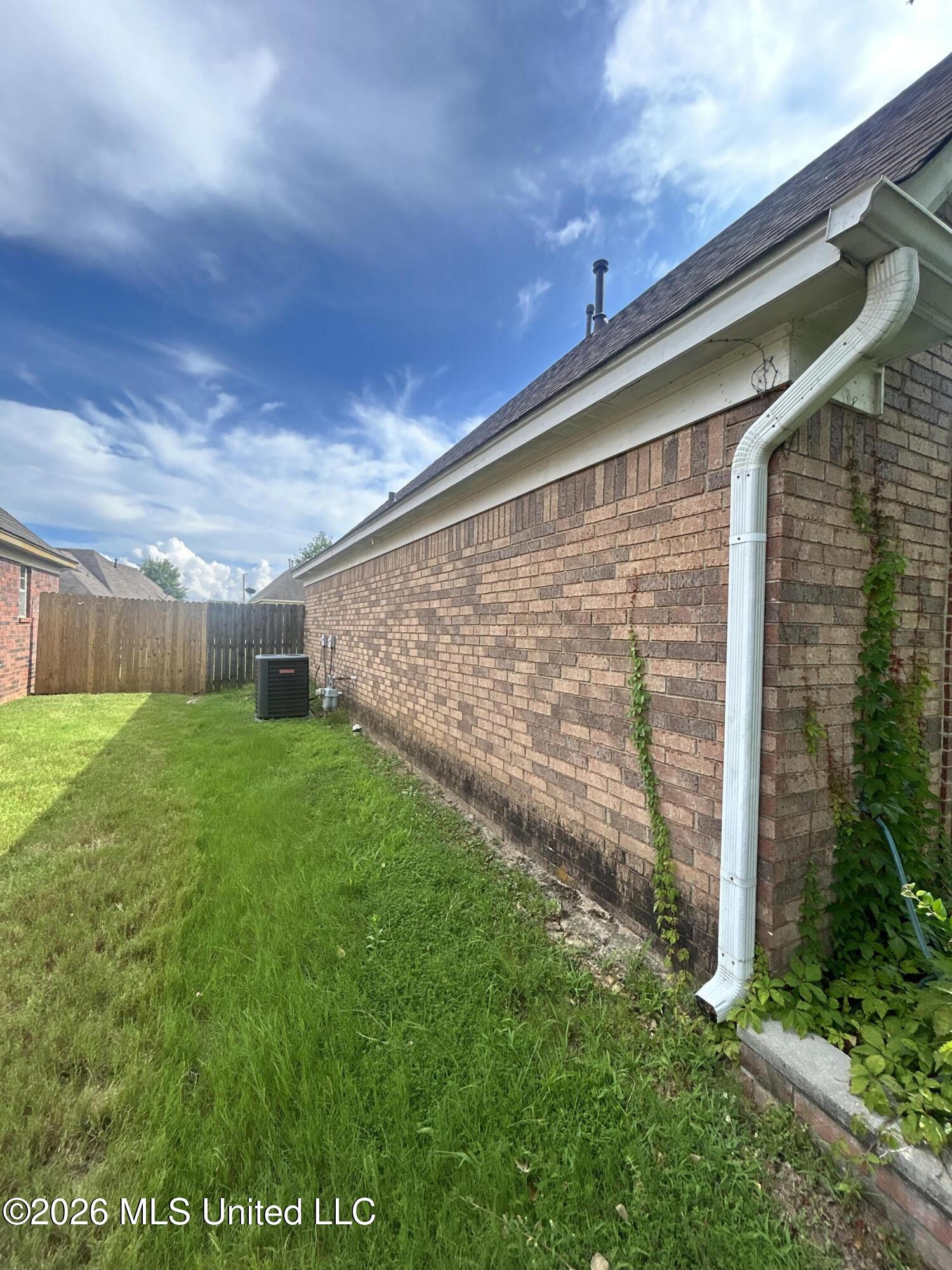 3887 Rasco Hills Drive Property Photo 13