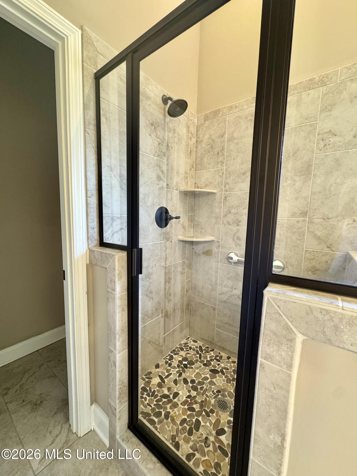 708 Holiday Cove Property Photo 18