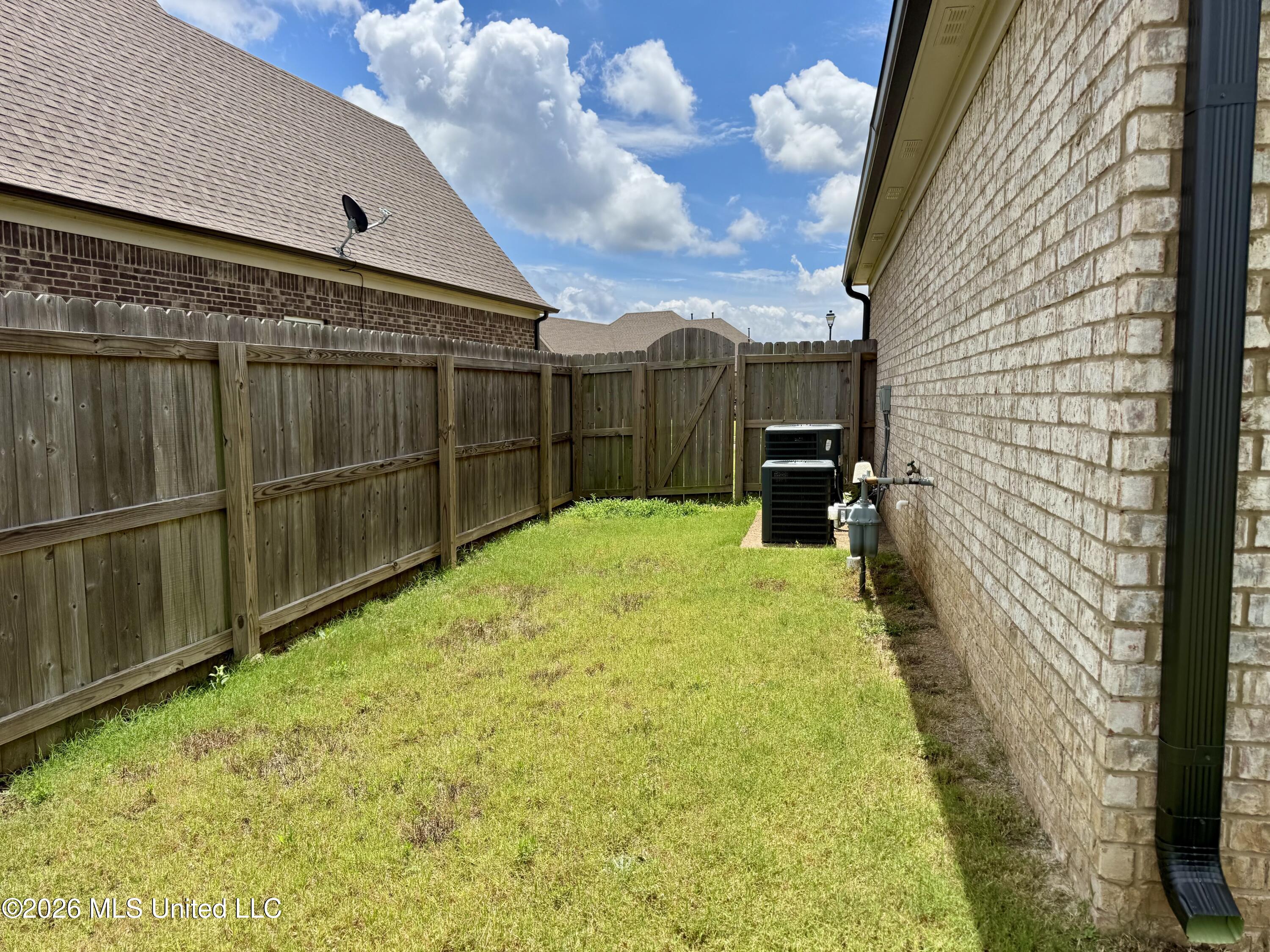 708 Holiday Cove Property Photo 34
