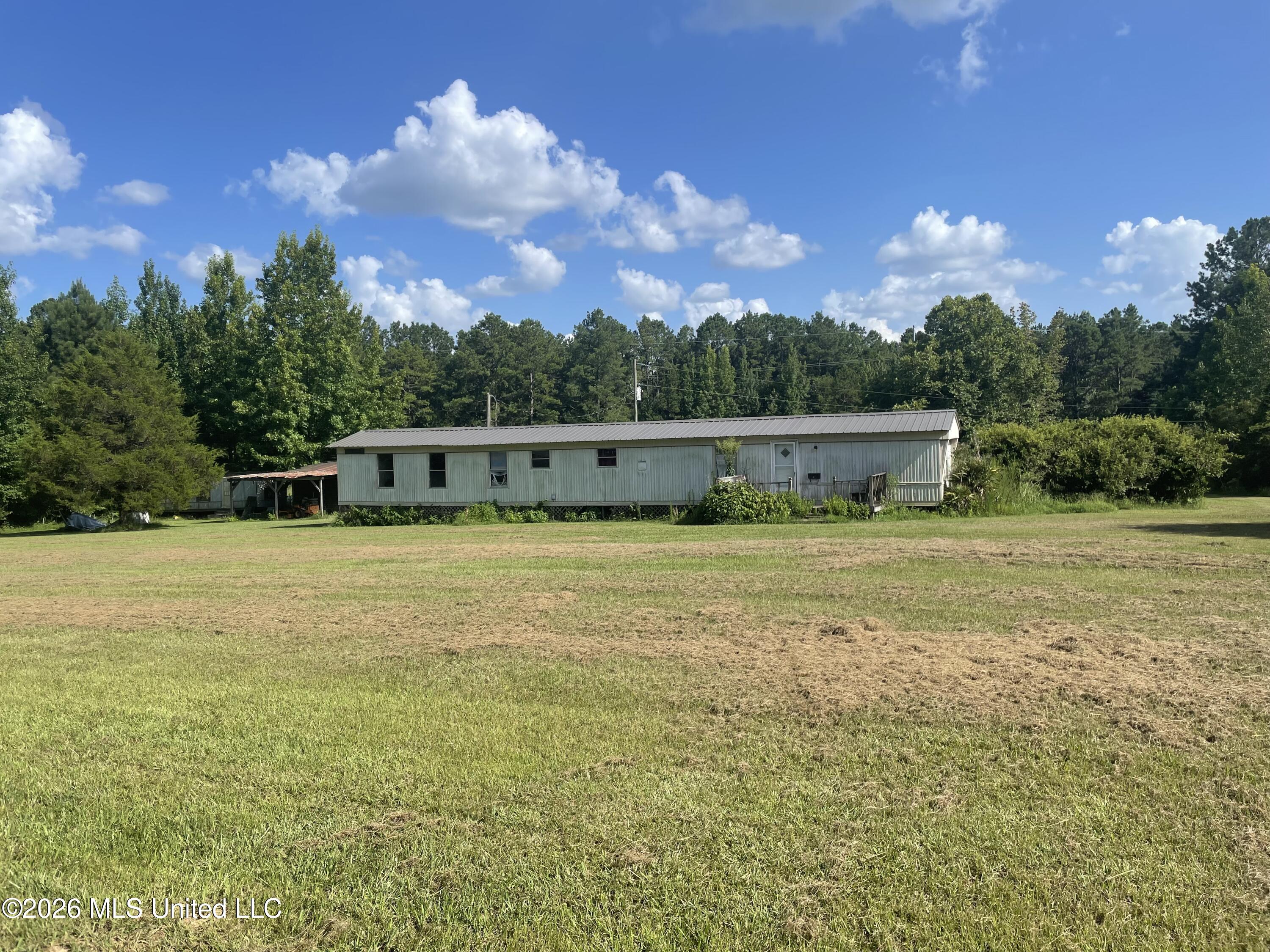 444 Jims Road Property Photo 1