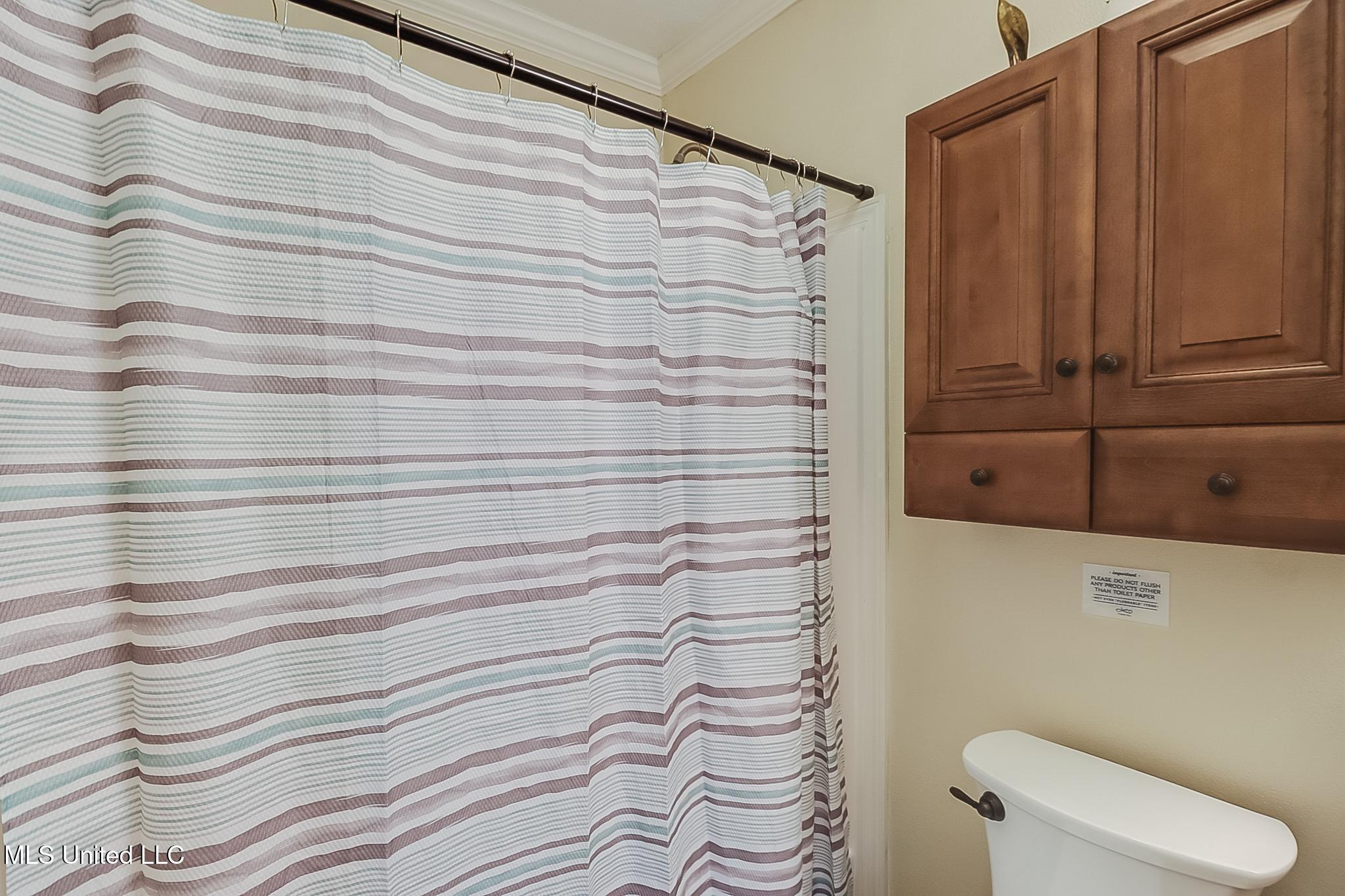 176 Markham Drive Property Photo 14