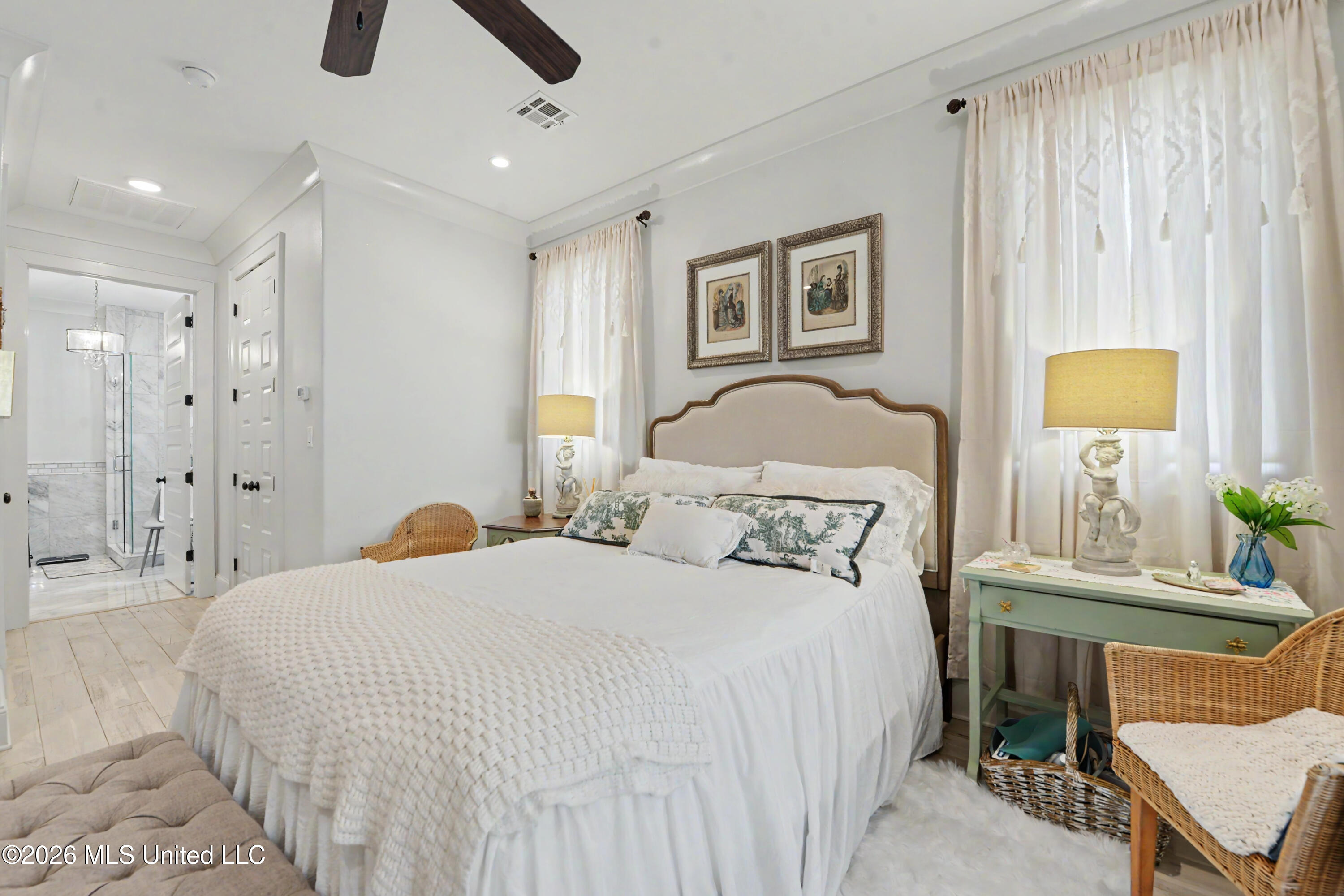 110 State Street Property Photo 15