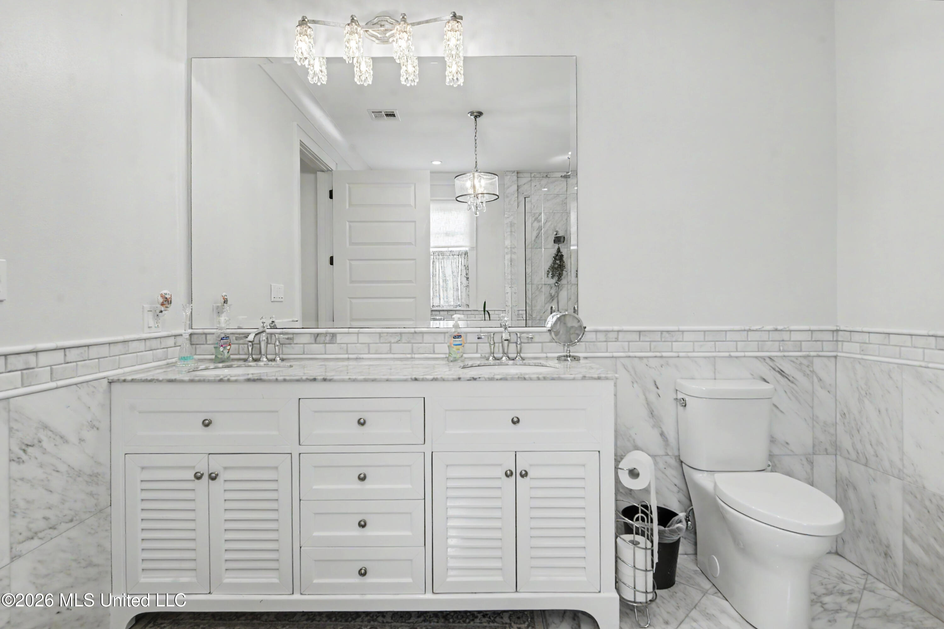 110 State Street Property Photo 18