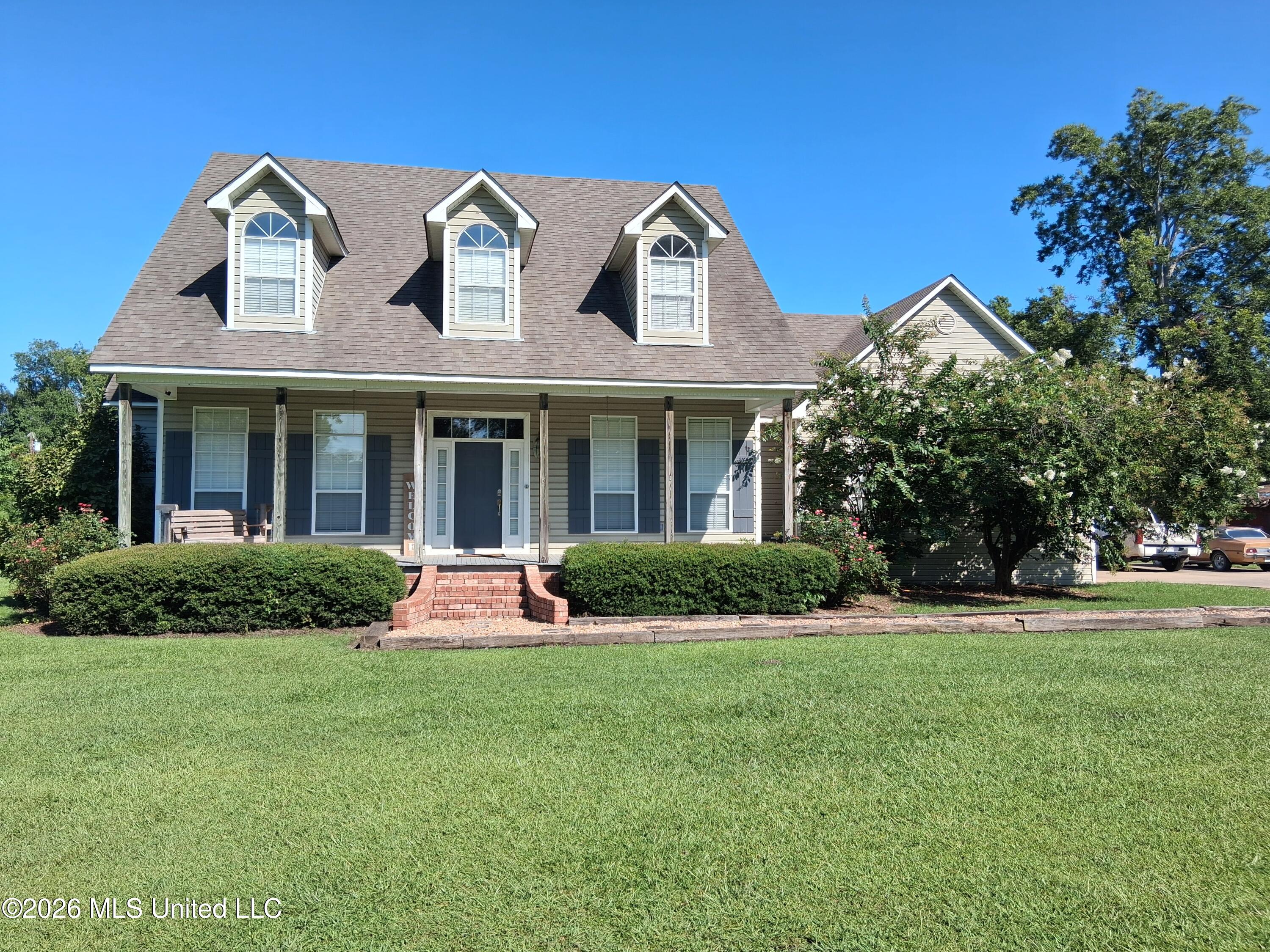 205 Martha Street Property Photo 1