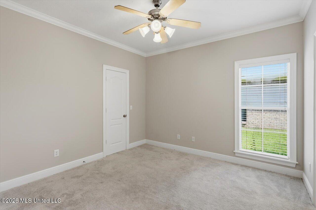 115 Eastside Drive Property Photo 26