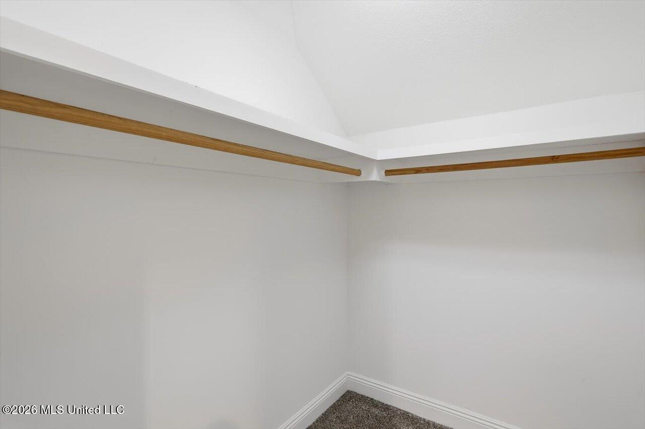 115 Eastside Drive Property Photo 33