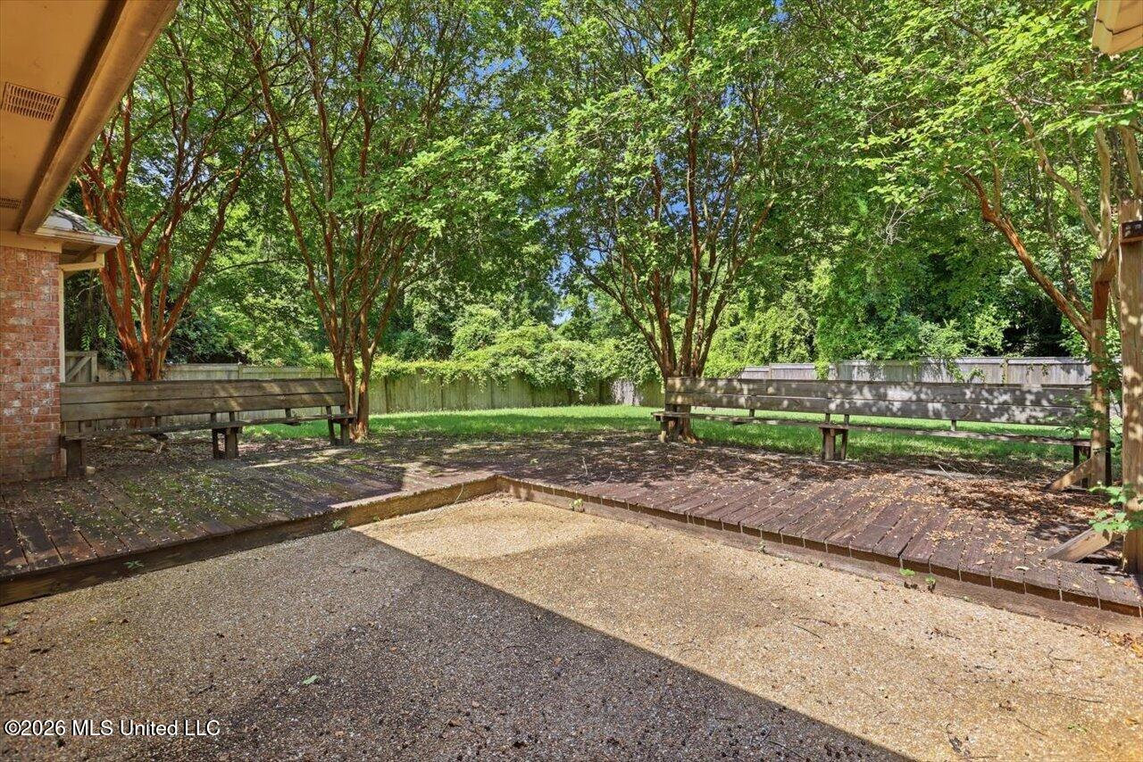 115 Eastside Drive Property Photo 35