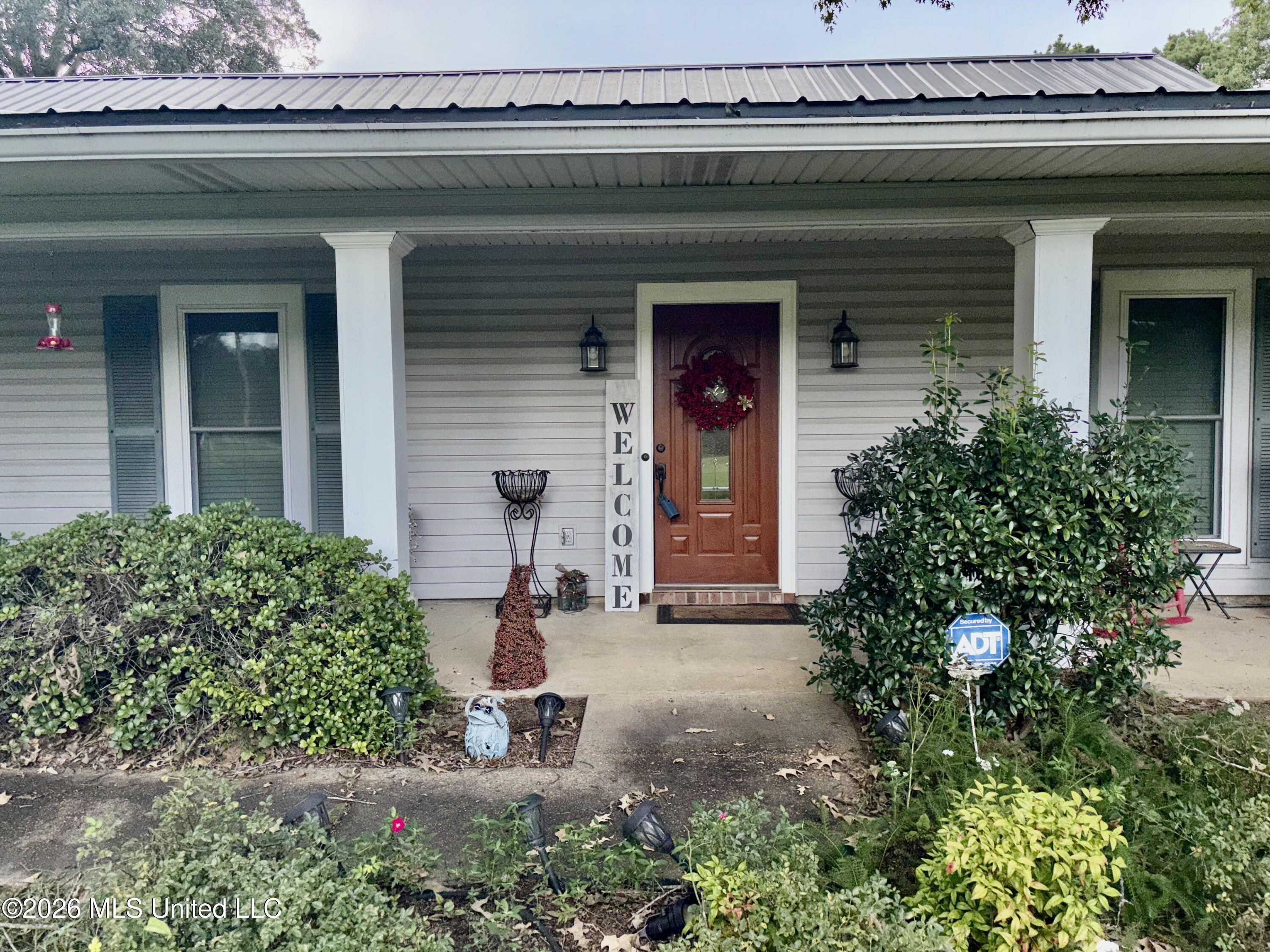 161 Mccarty Road Property Photo 2