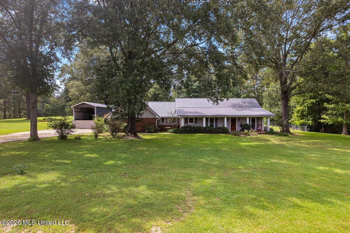 161 Mccarty Road Property Photo 4