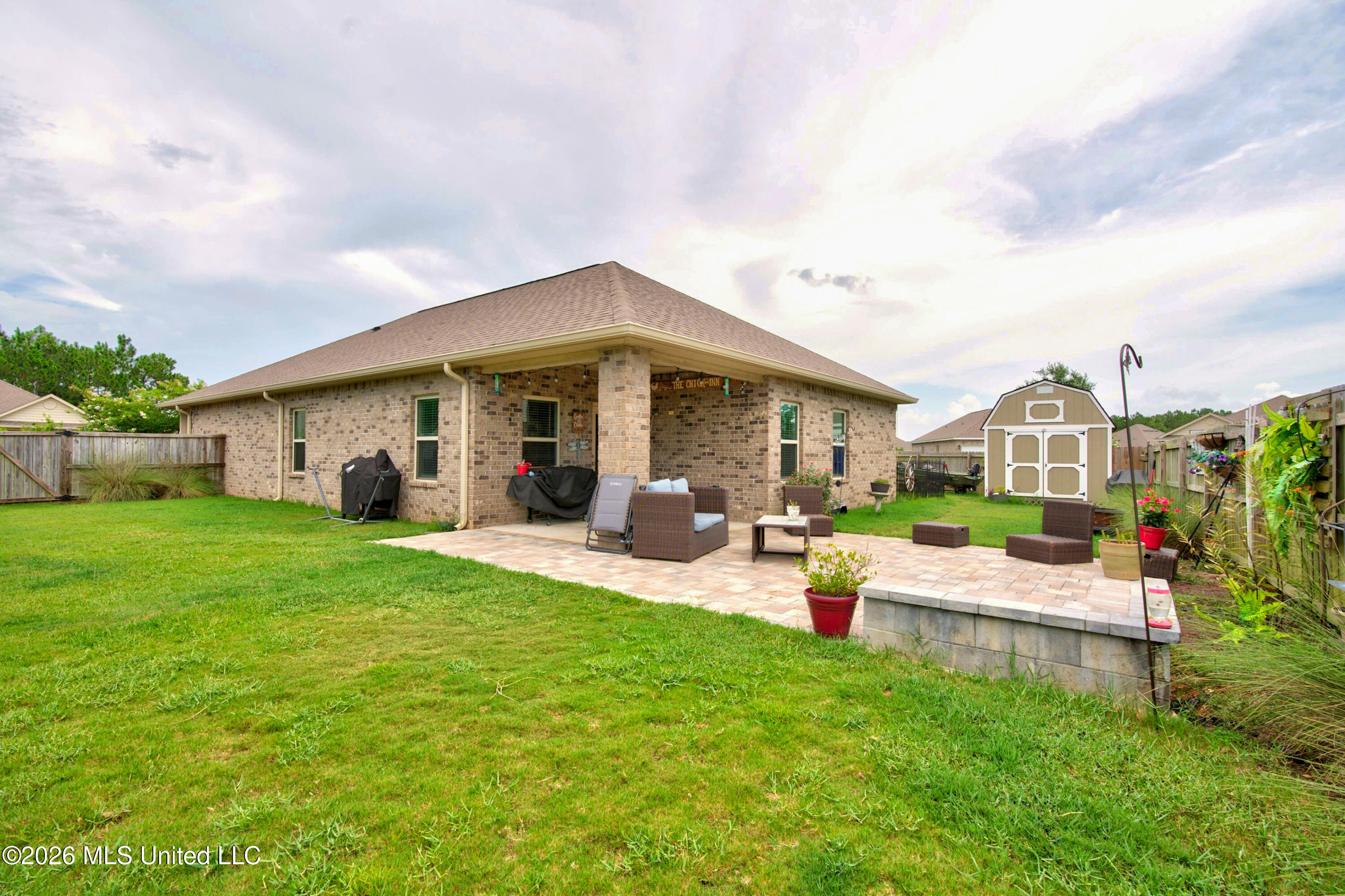 6805 Sweetclover Drive Property Photo 23