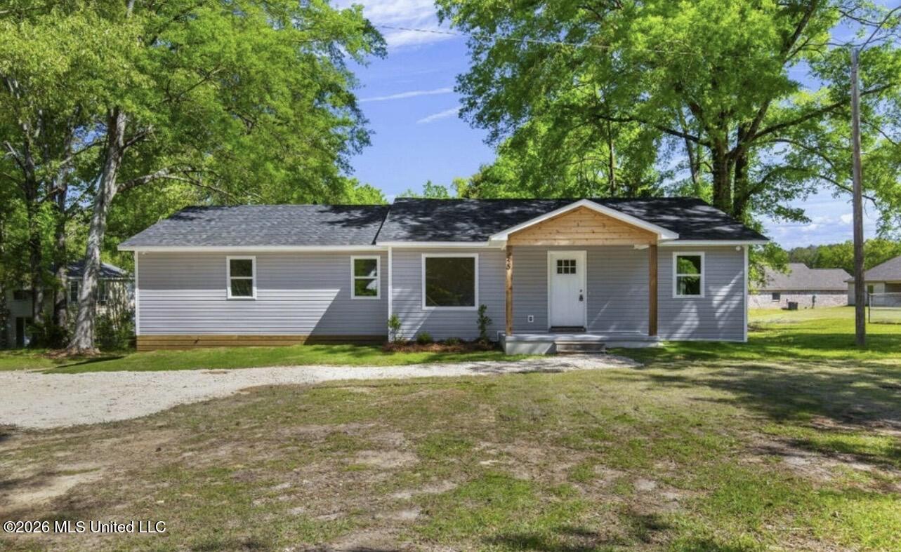 429 Old Whitfield Road Property Photo 1