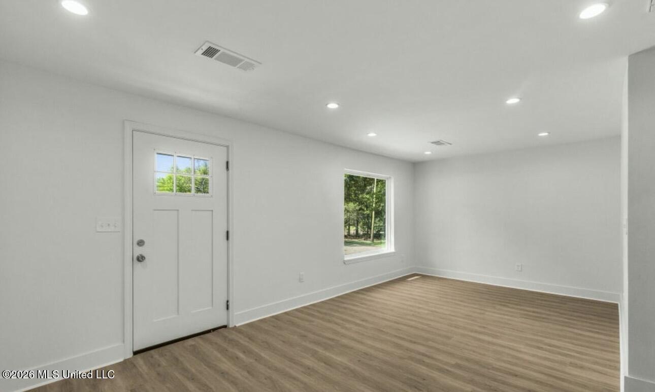 429 Old Whitfield Road Property Photo 5