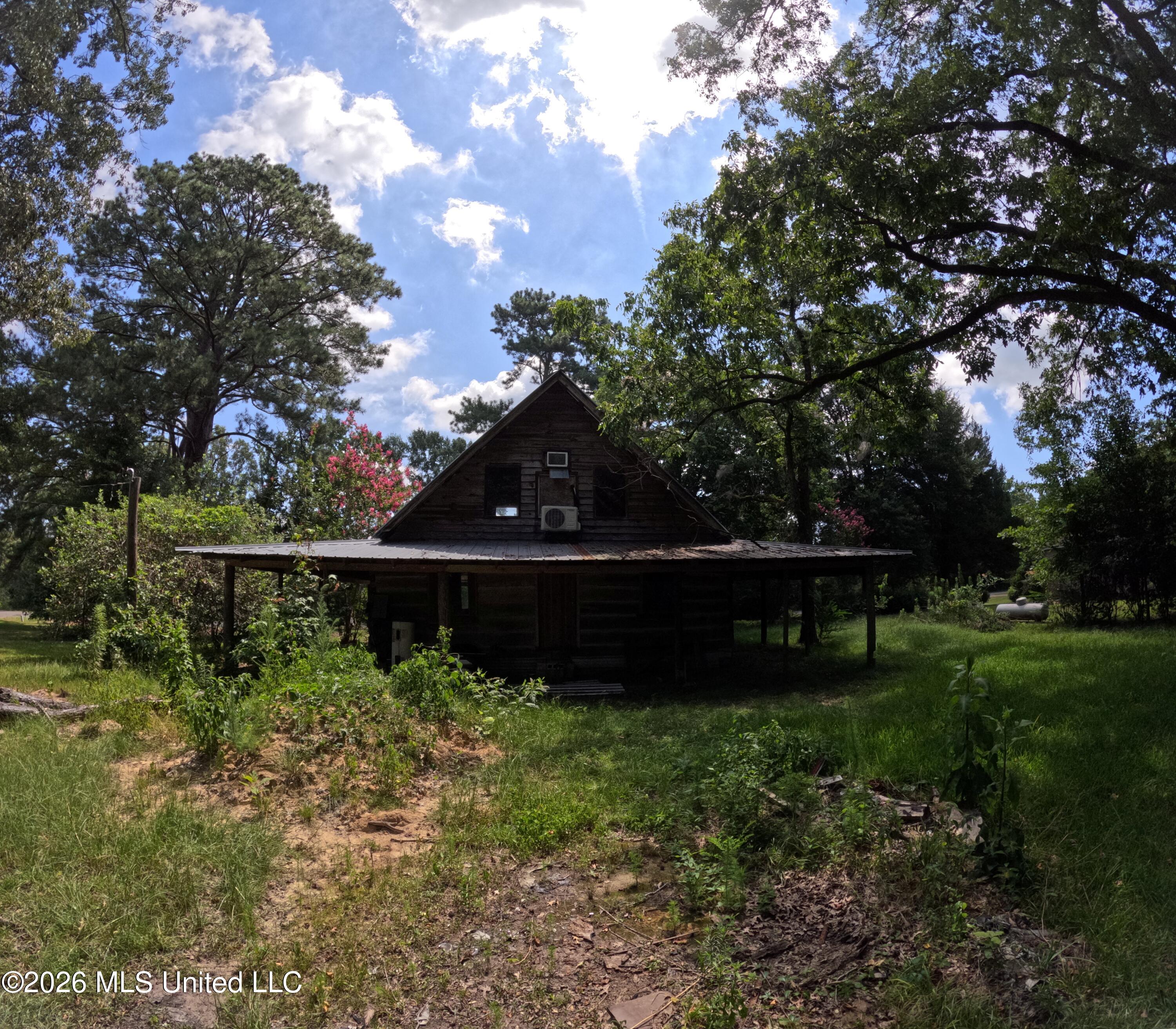 32 Granby Road Property Photo 7