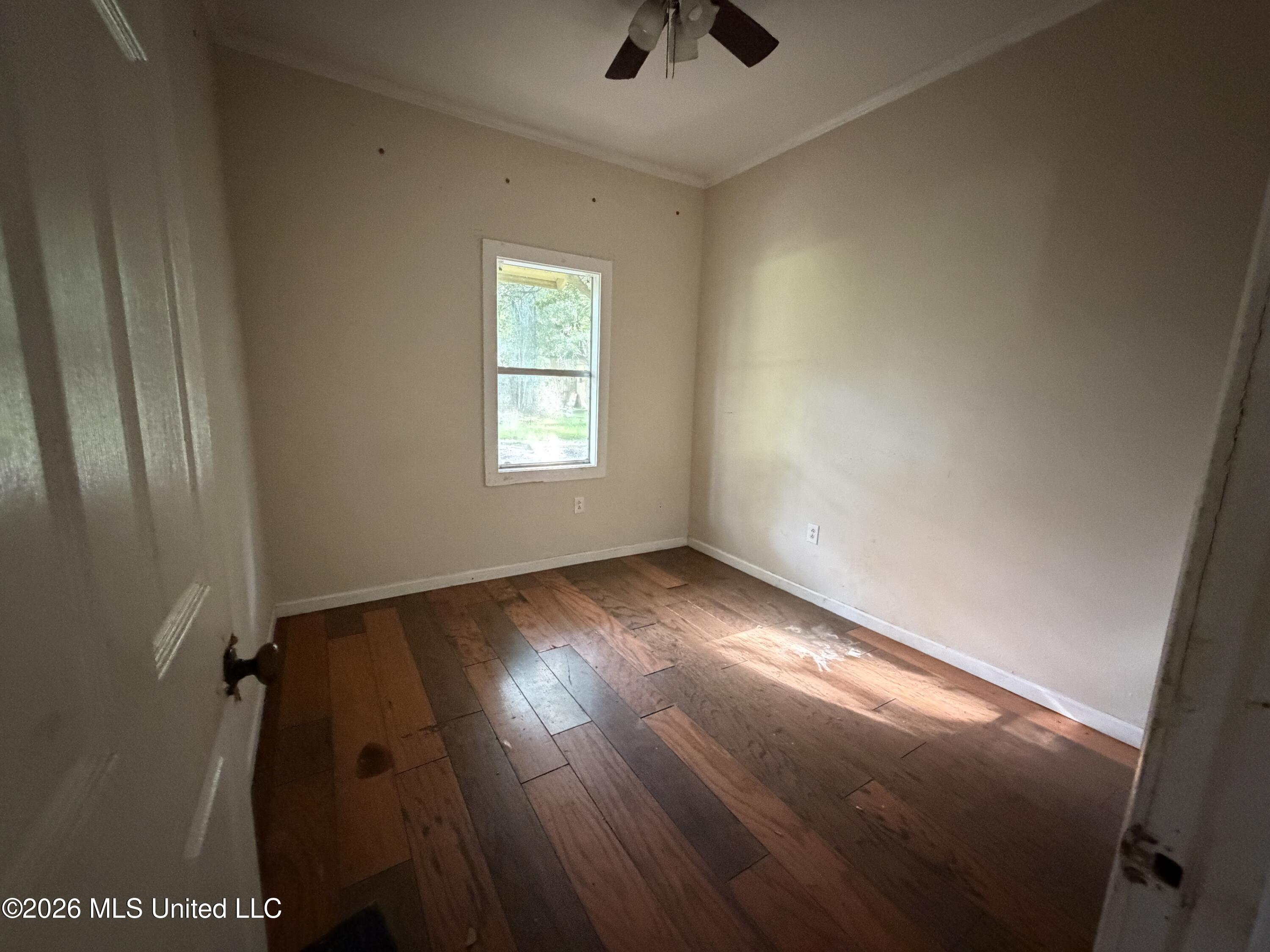 1312 Polk Avenue Property Photo 8
