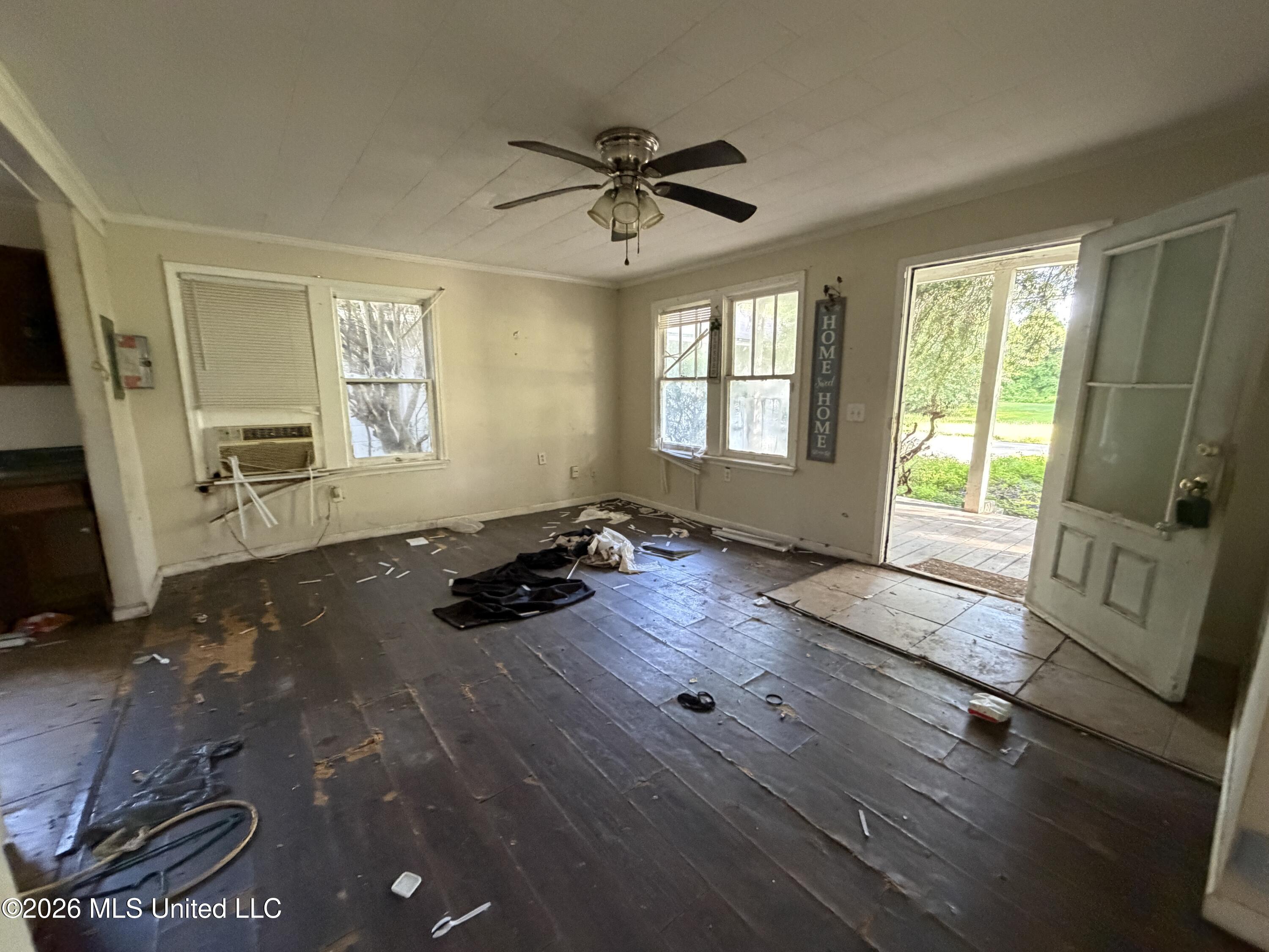 1312 Polk Avenue Property Photo 10