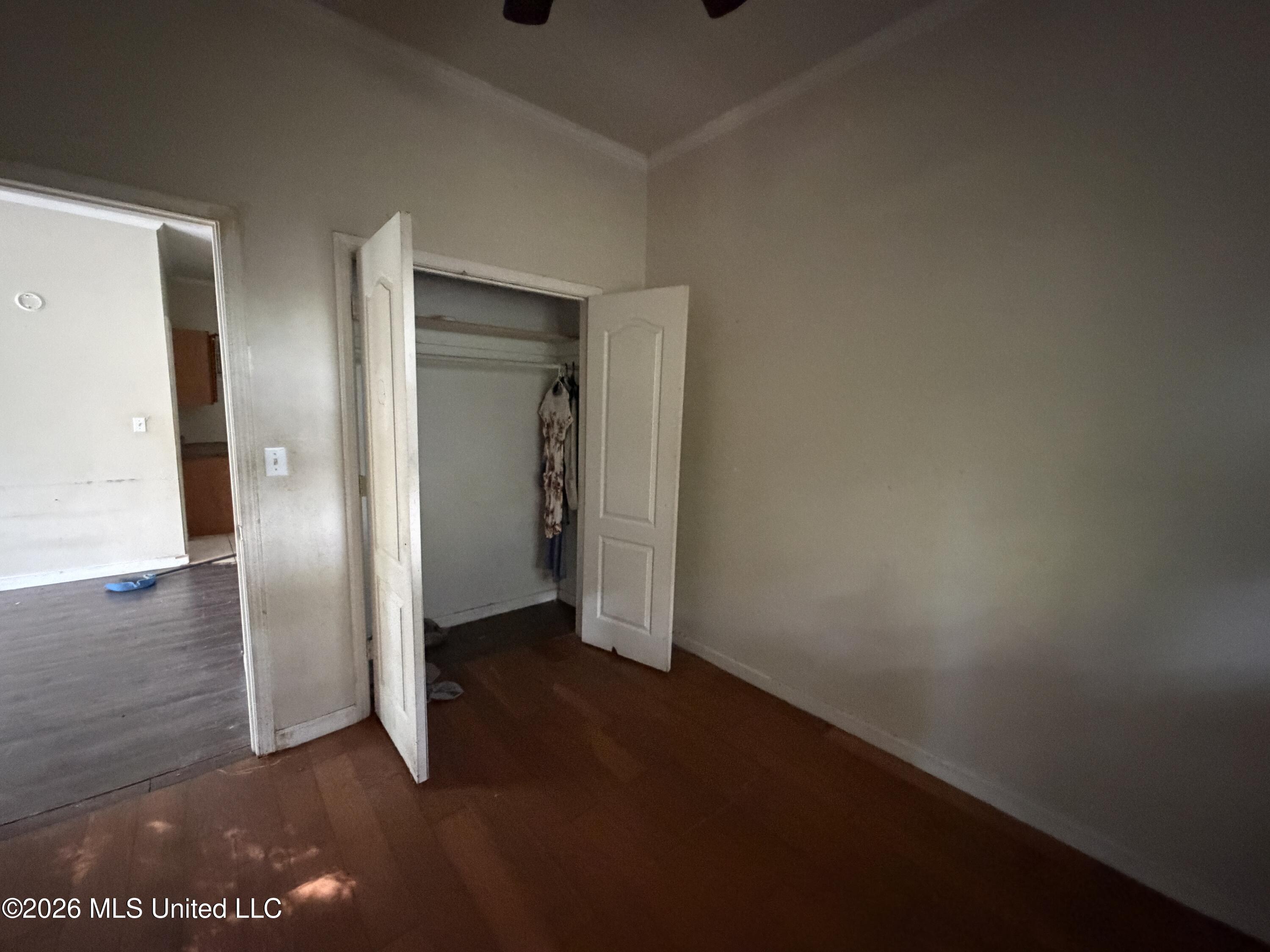 1312 Polk Avenue Property Photo 16