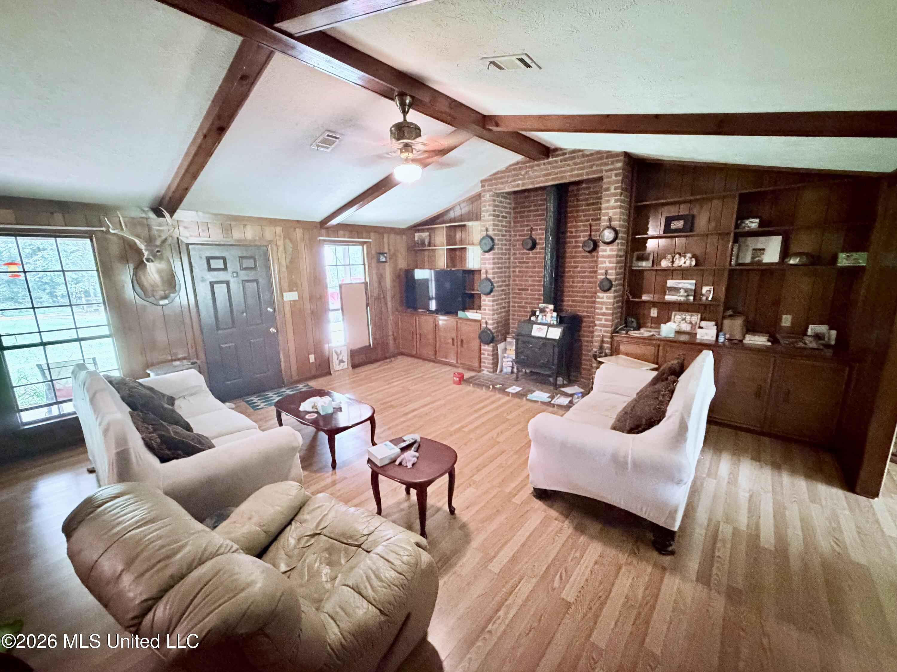483 N Palestine Road Property Photo 3