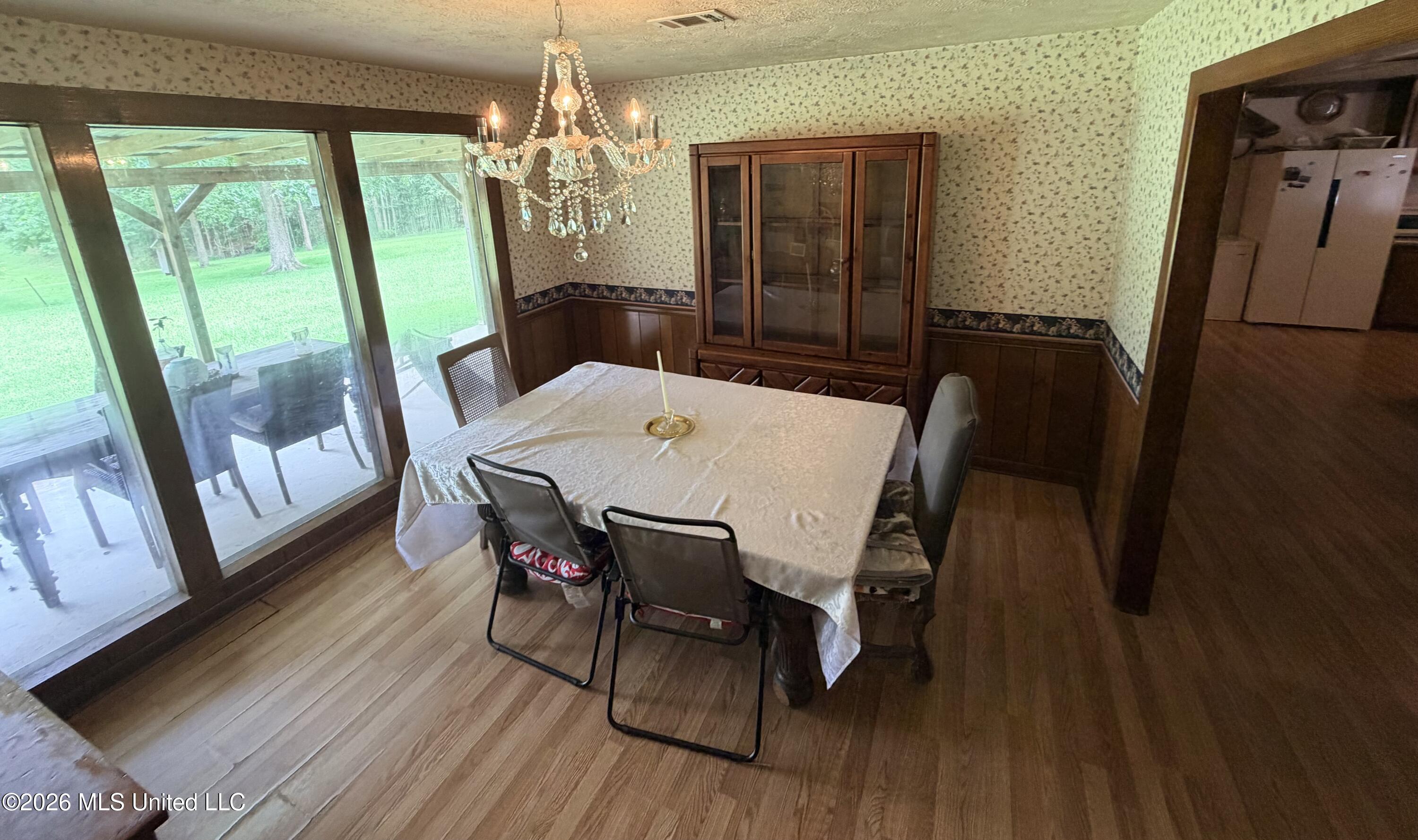 483 N Palestine Road Property Photo 4