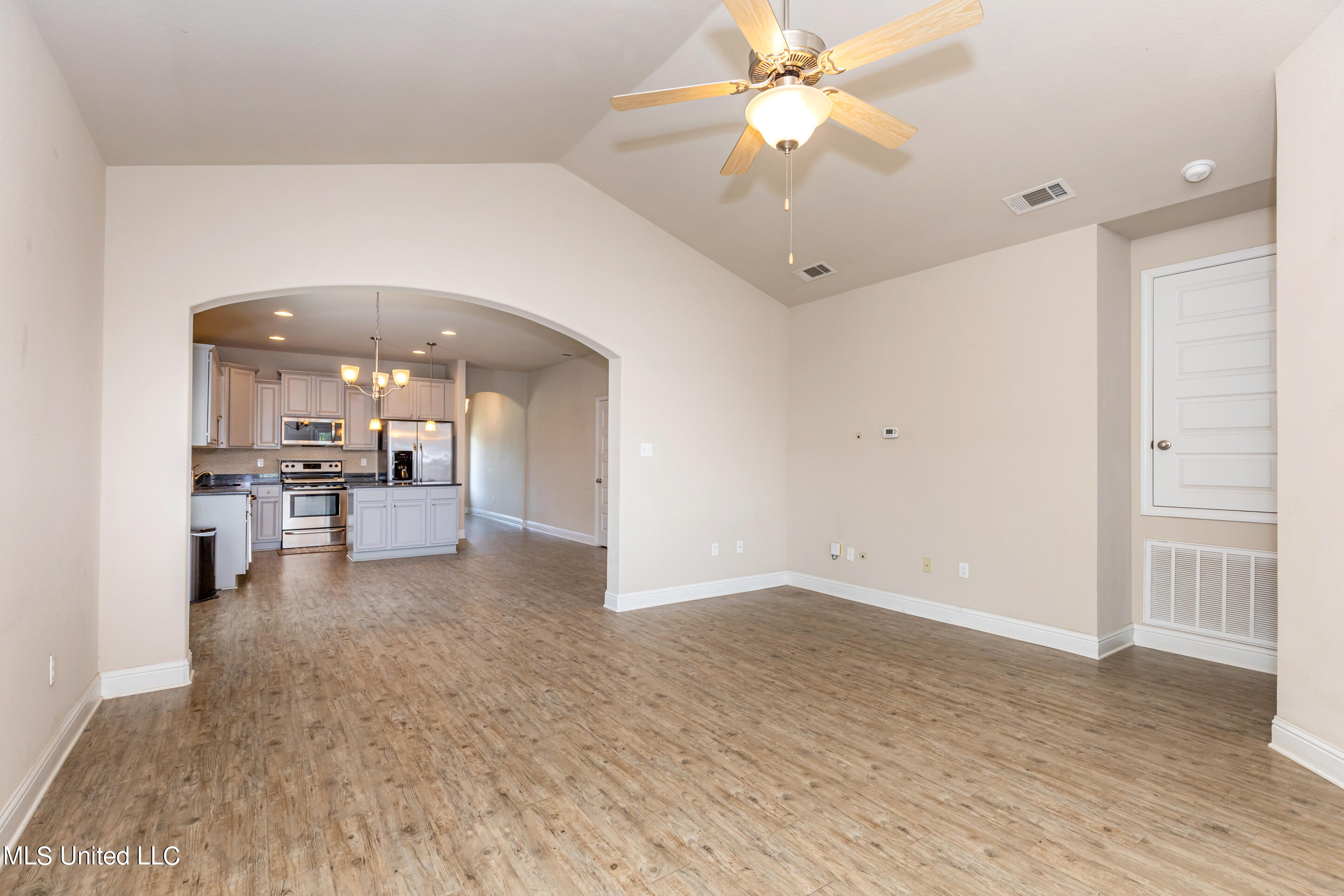 217 Sandy Drive Property Photo 12