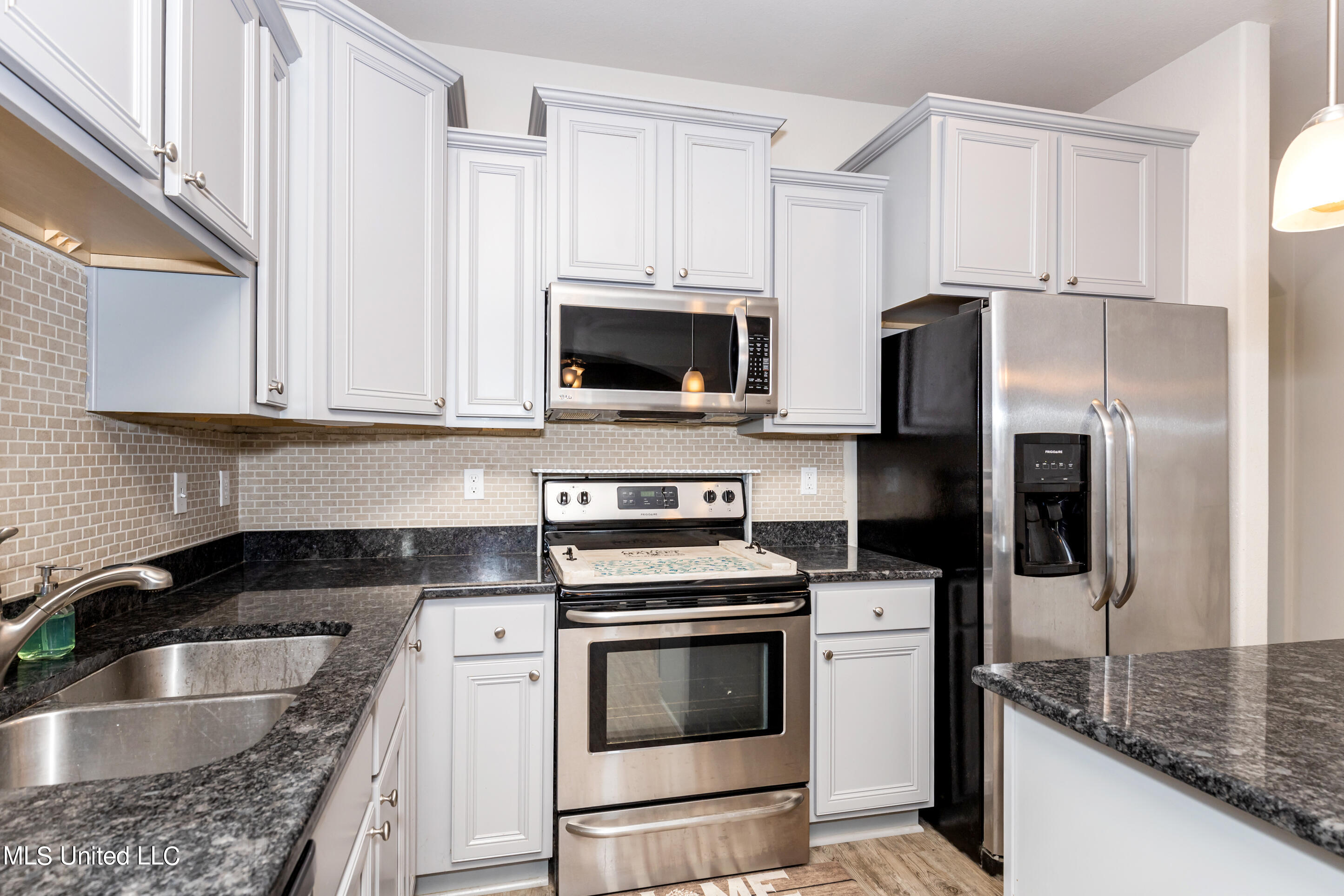 217 Sandy Drive Property Photo 20