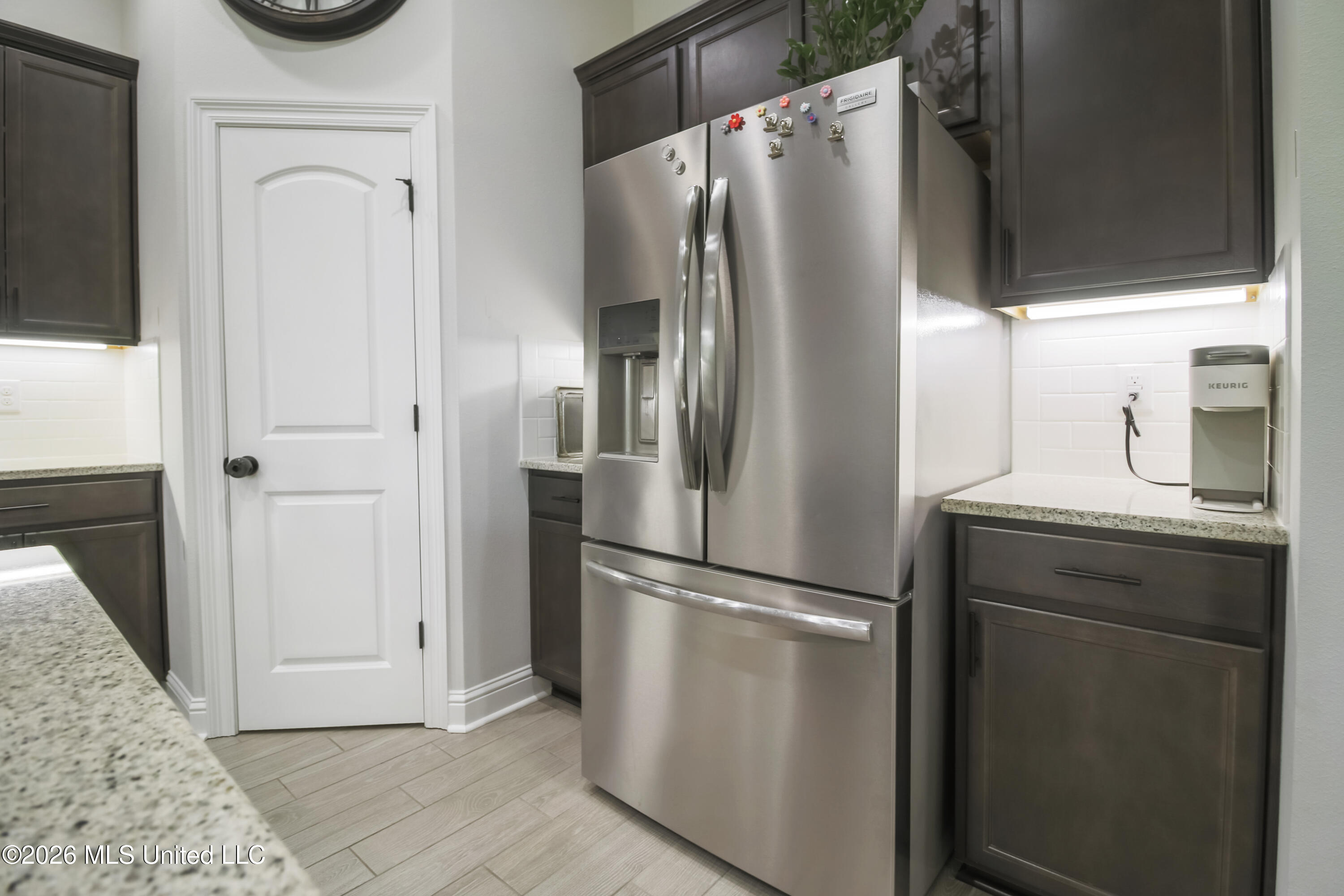 15572 Soaring Loop Property Photo 15