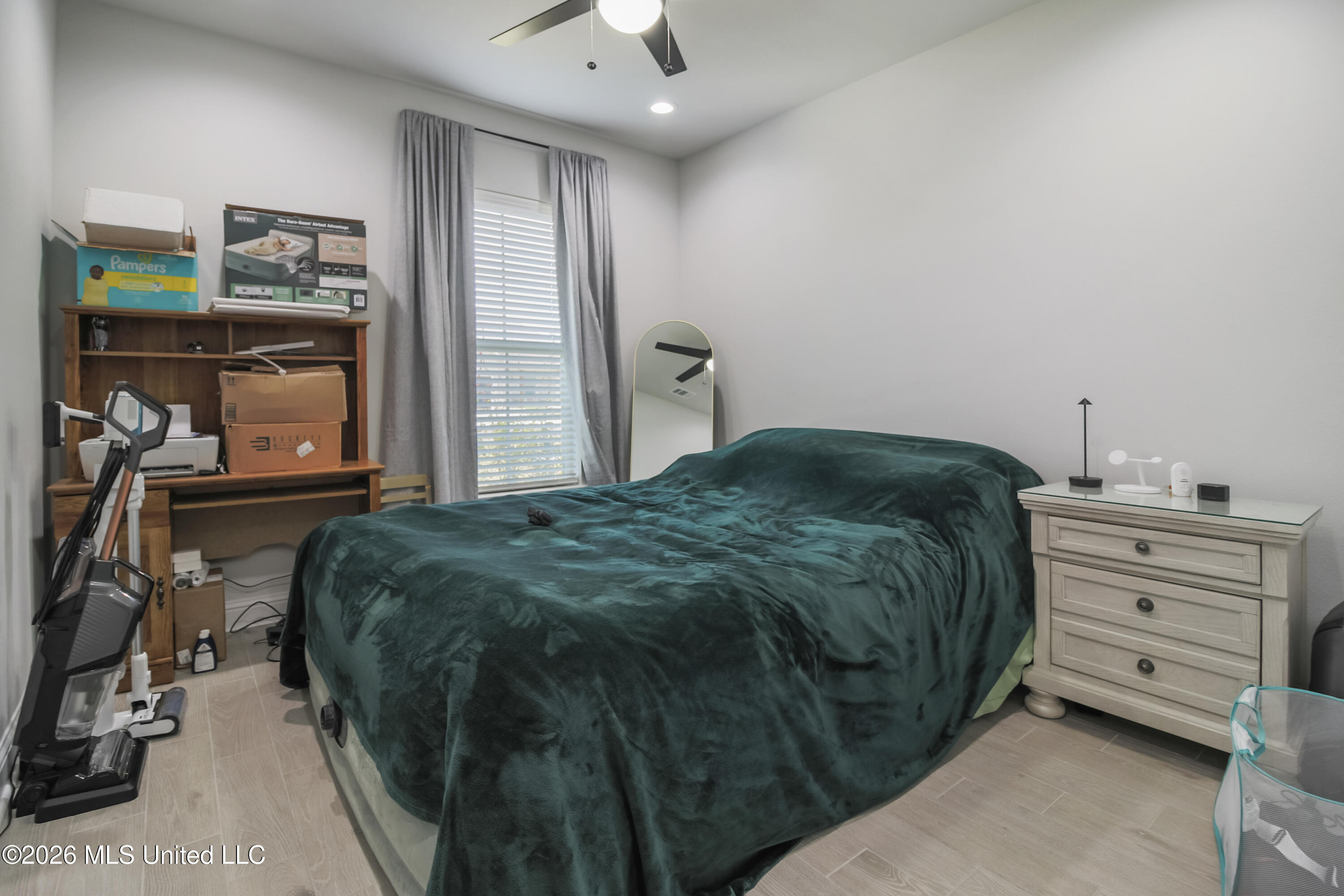 15572 Soaring Loop Property Photo 19