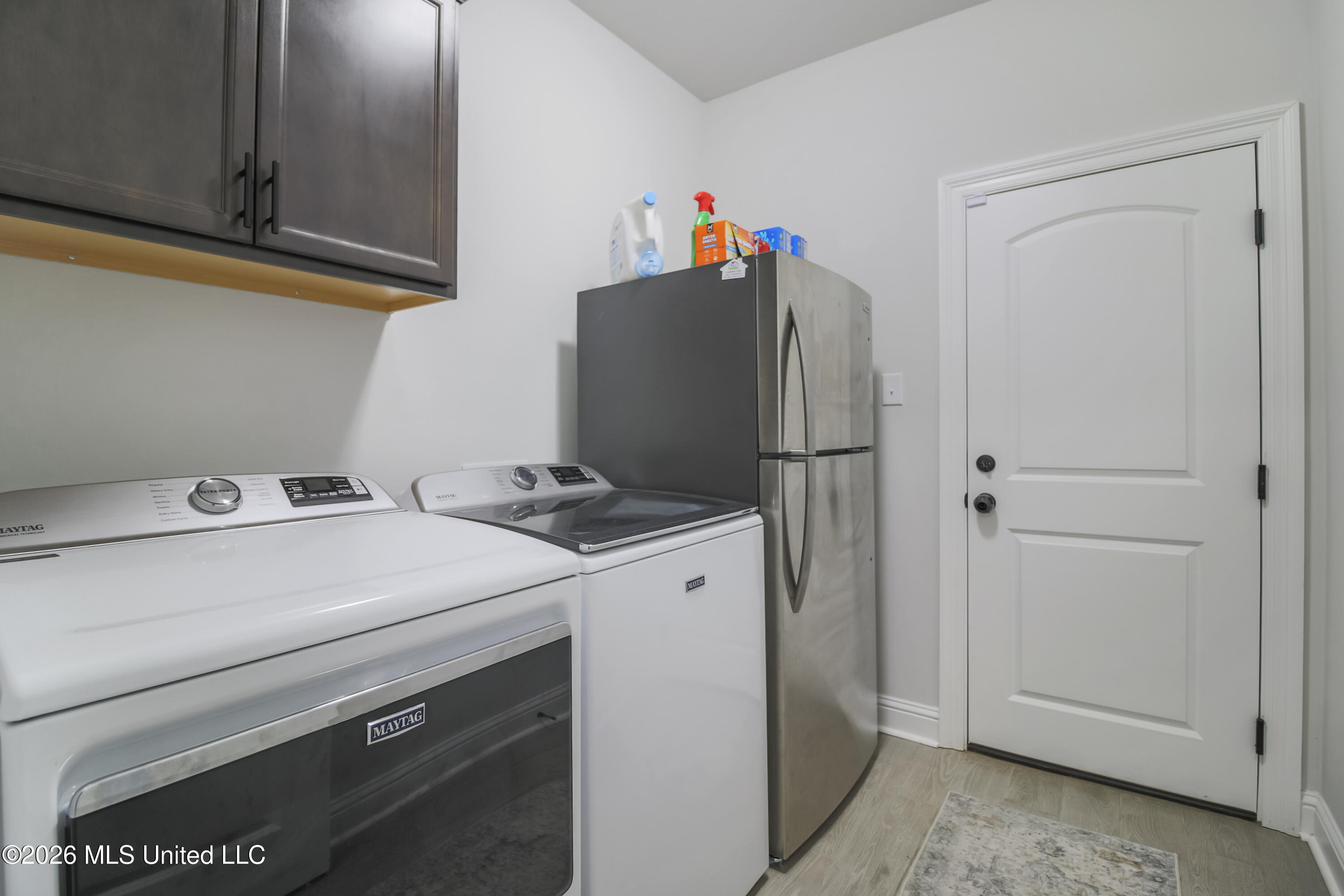 15572 Soaring Loop Property Photo 23