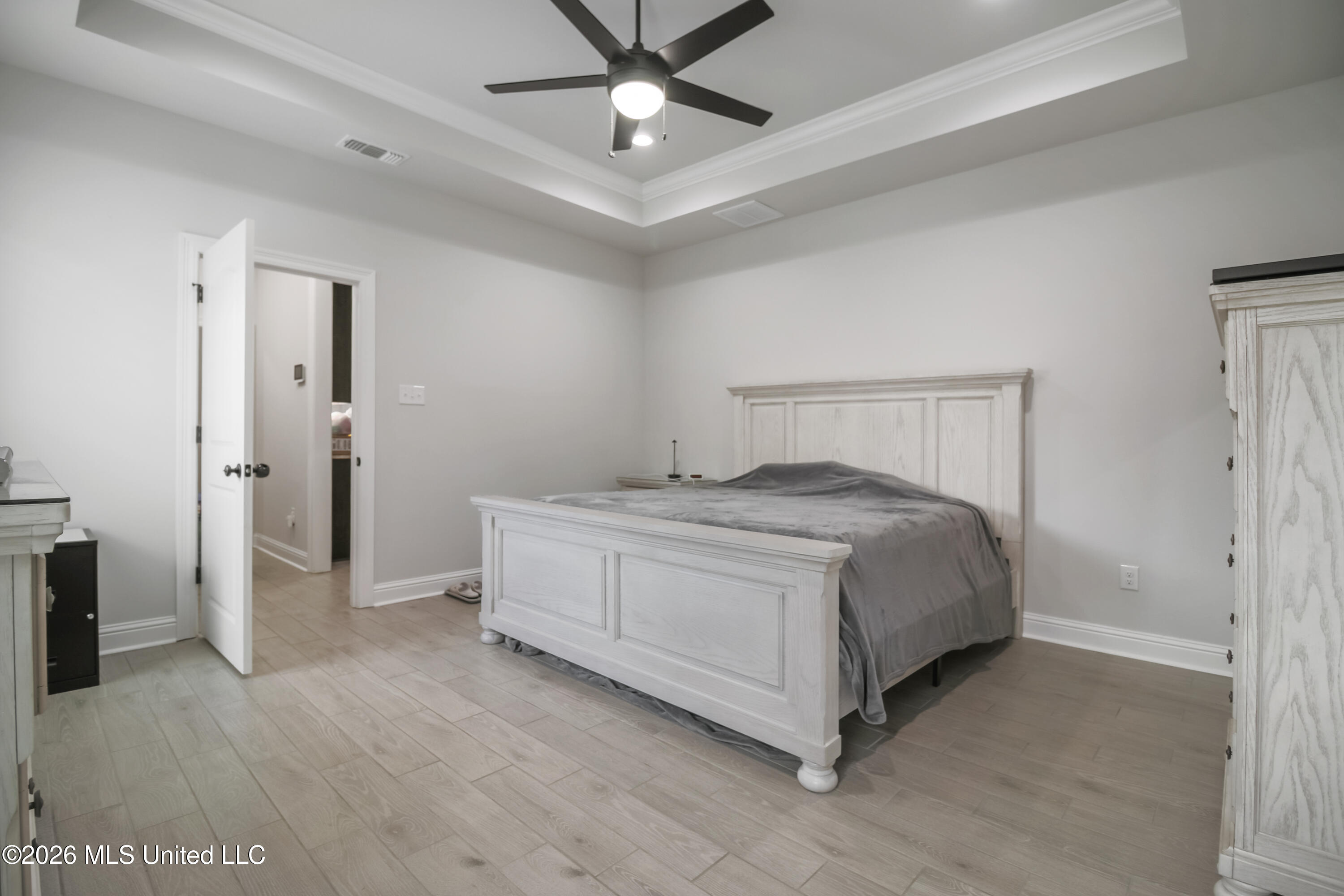 15572 Soaring Loop Property Photo 26