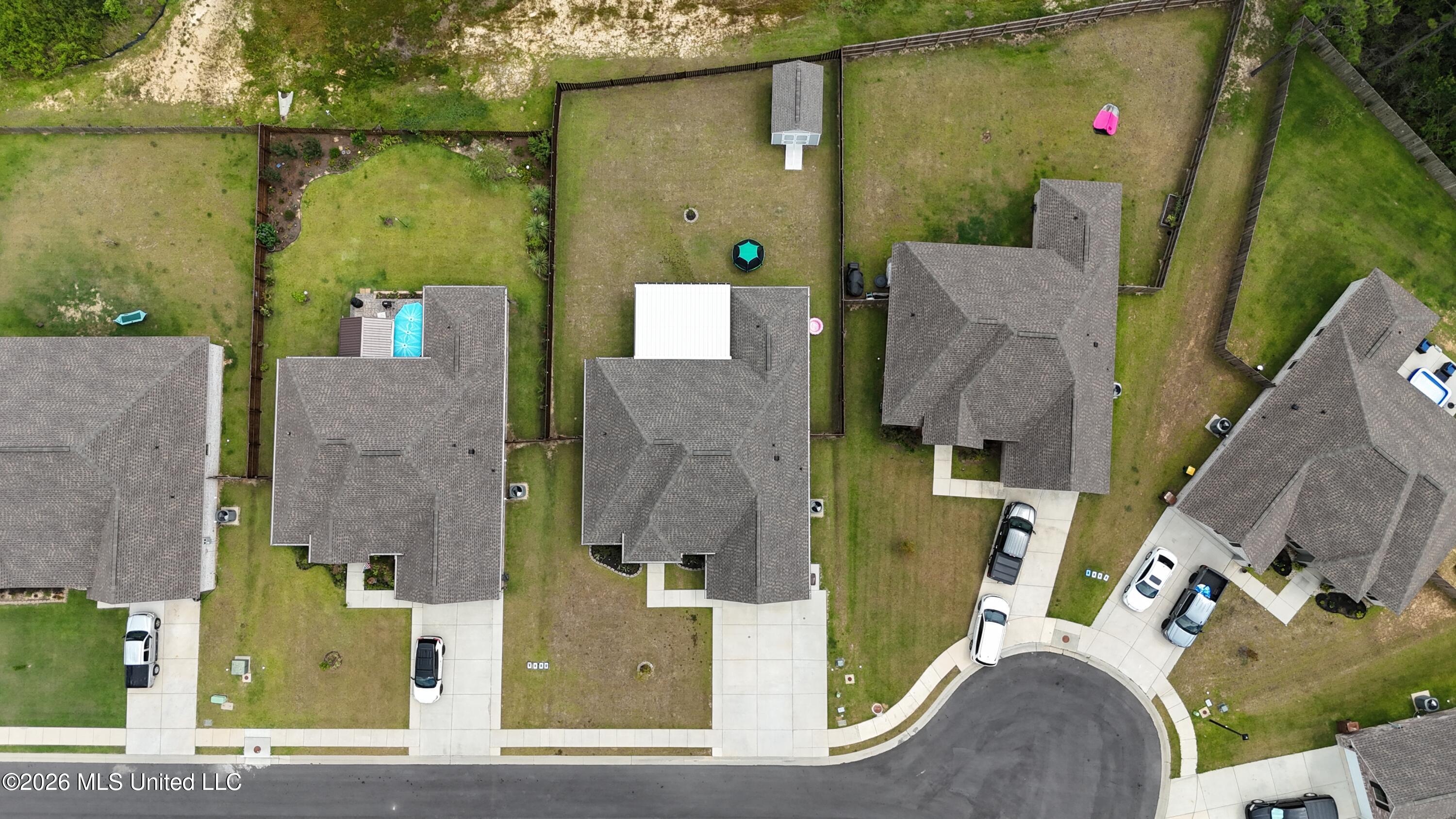 15572 Soaring Loop Property Photo 33
