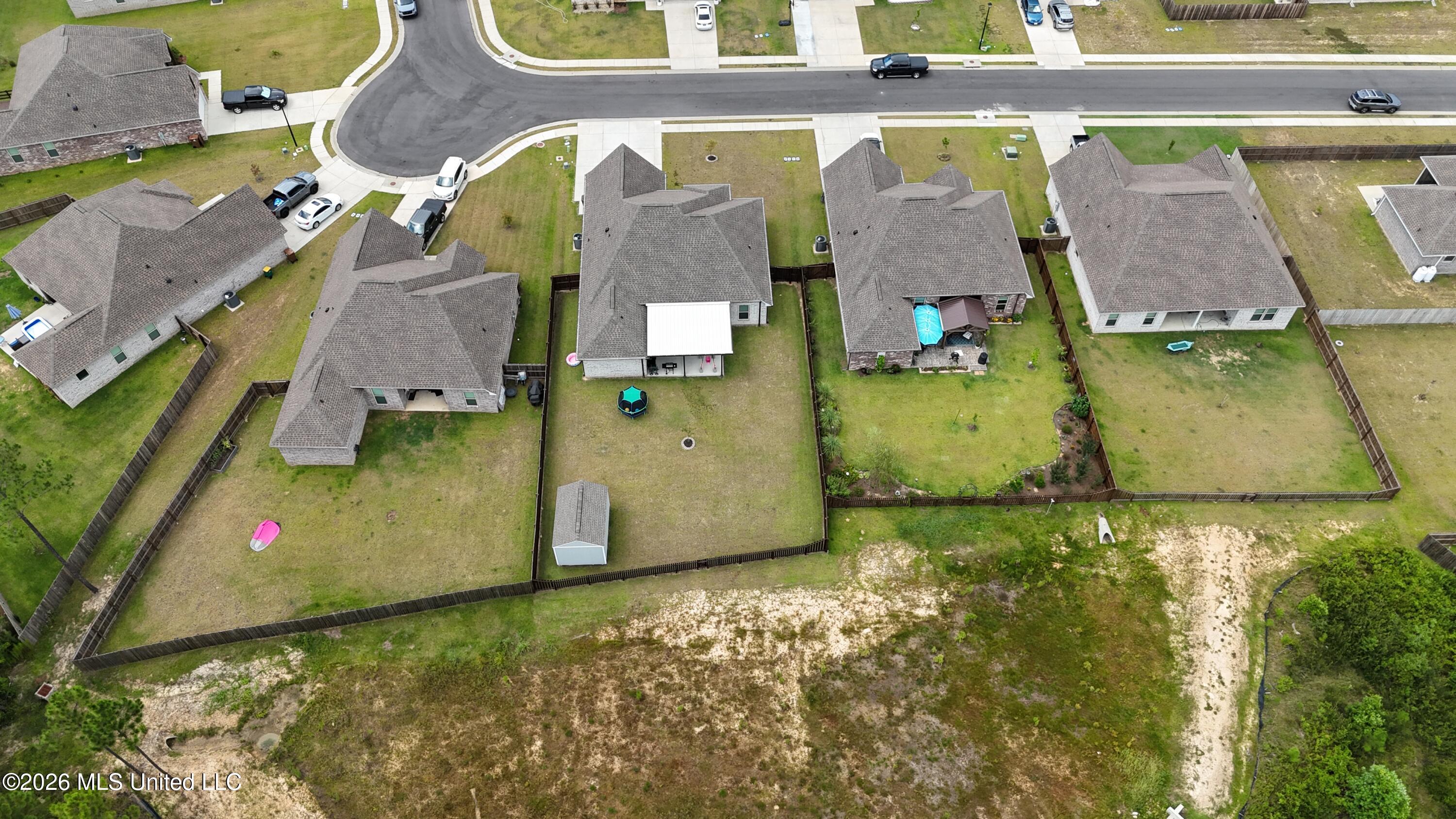 15572 Soaring Loop Property Photo 34