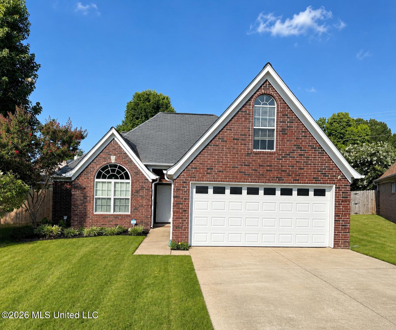 9015 Ontario Drive Property Photo 1