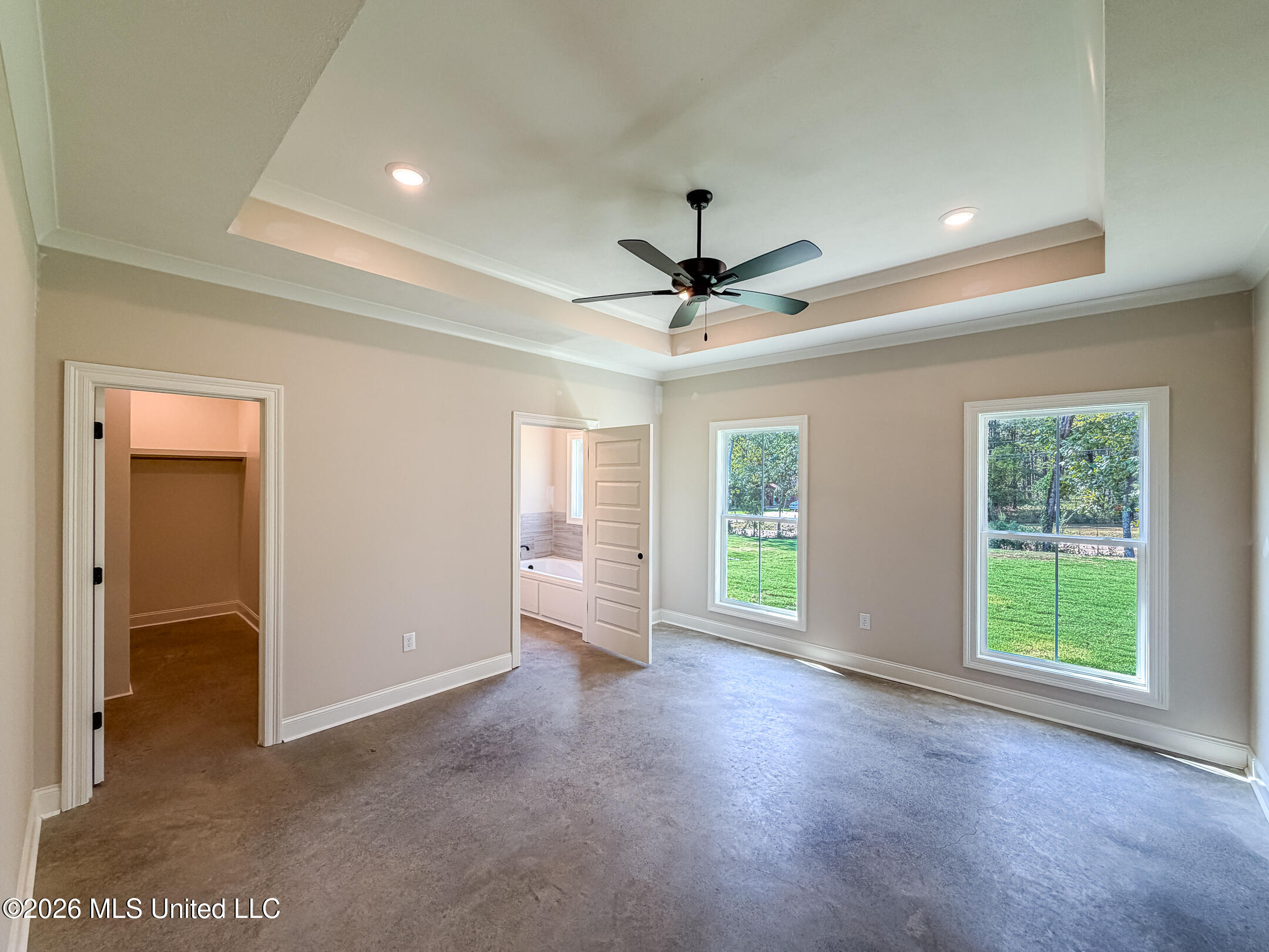1001 Riverside Lane Property Photo 9